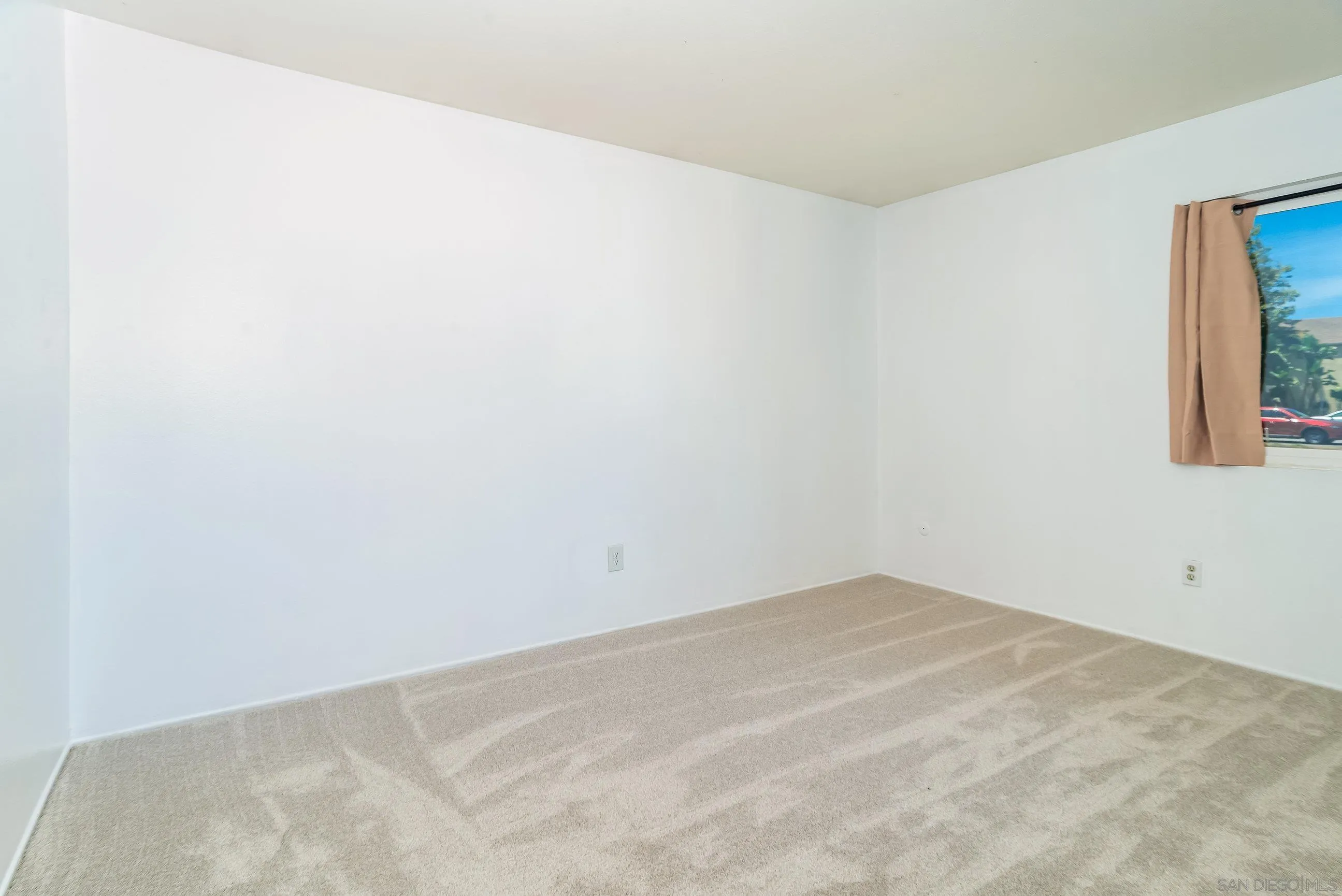 Photo #22: 260012155 Listing: Photo #22