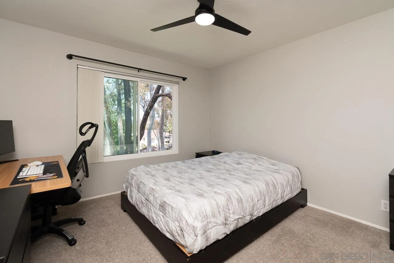 https://cdn.realtyfeed.com/cdn/127/260012162/72427e663fc44ec2673c5c4aaa5a8264.webp