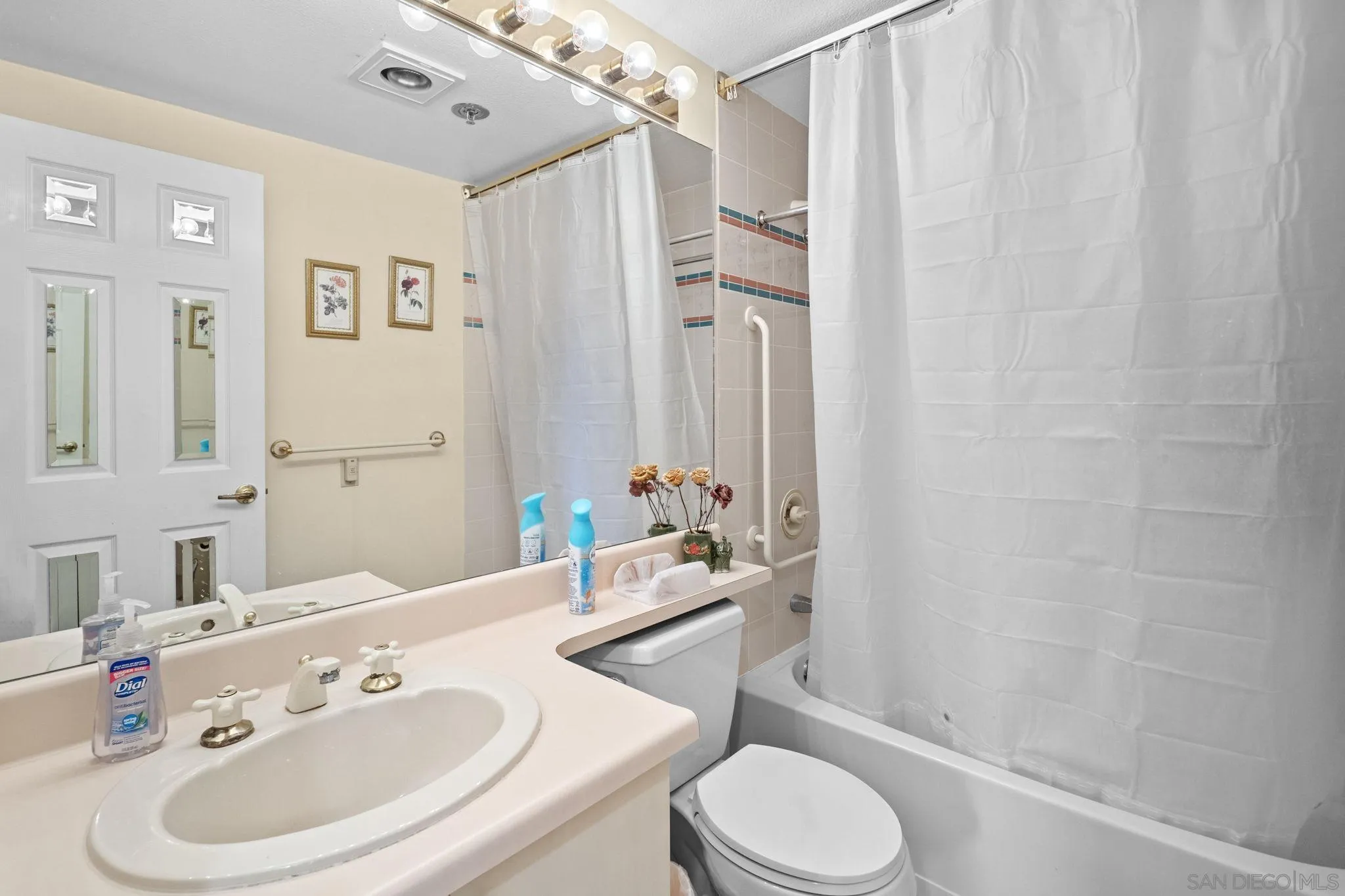 Photo #6: 260012163 Listing: Photo #6