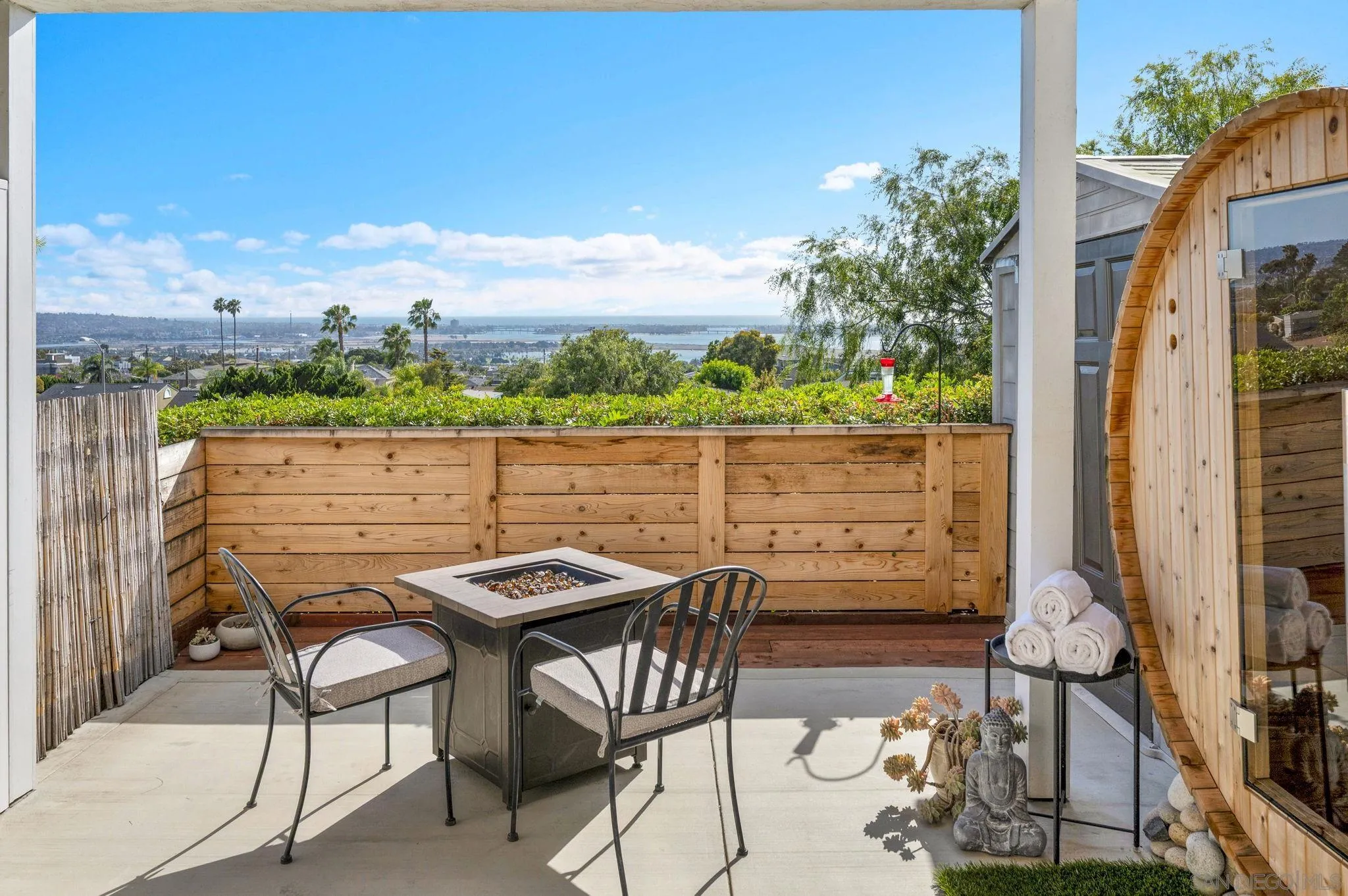 https://cdn.realtyfeed.com/cdn/127/260012165/90d3a957dedce03af877dc1e1d086ec3.webp