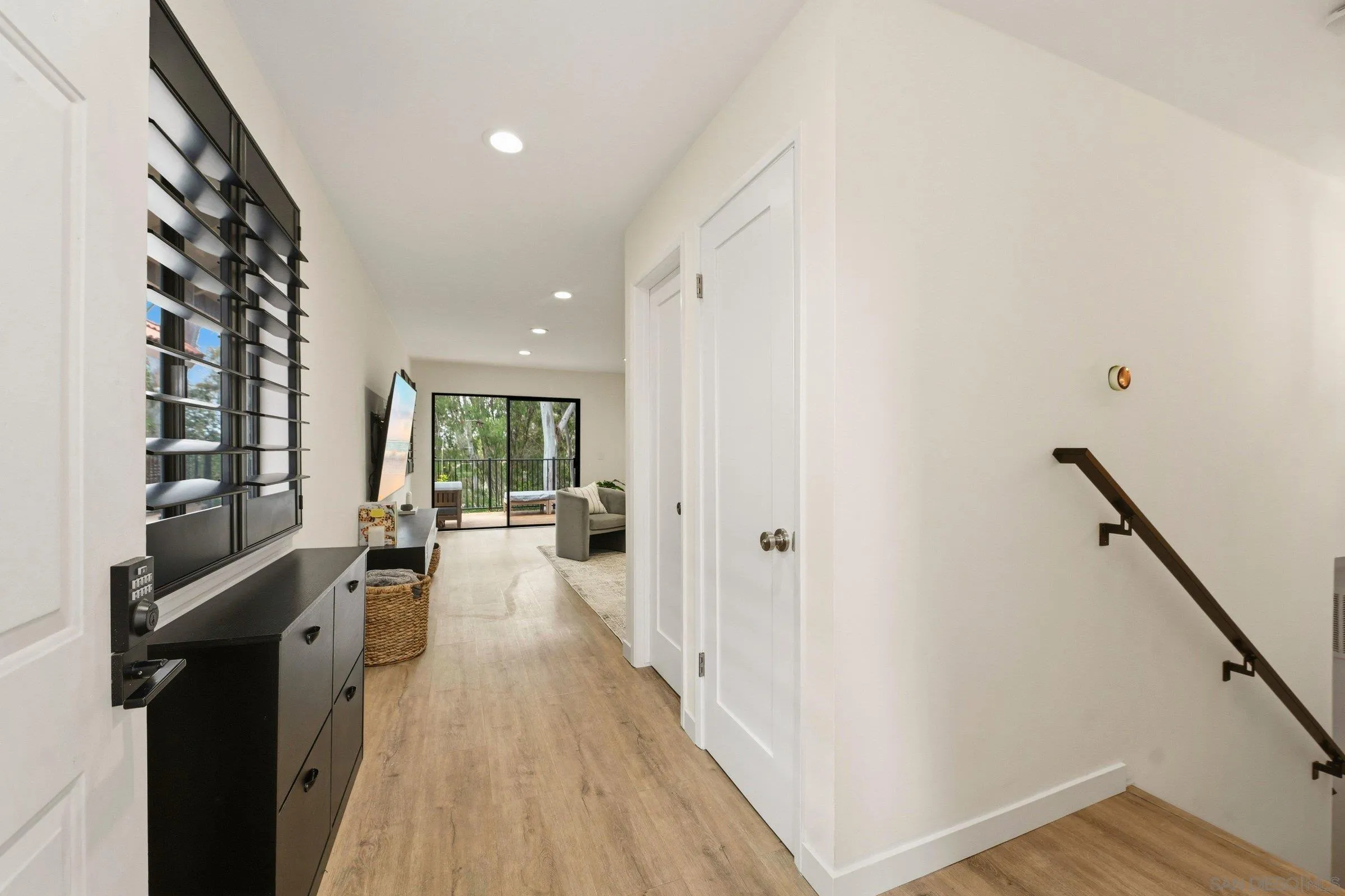 Photo #2: 260012168 Listing: Photo #2