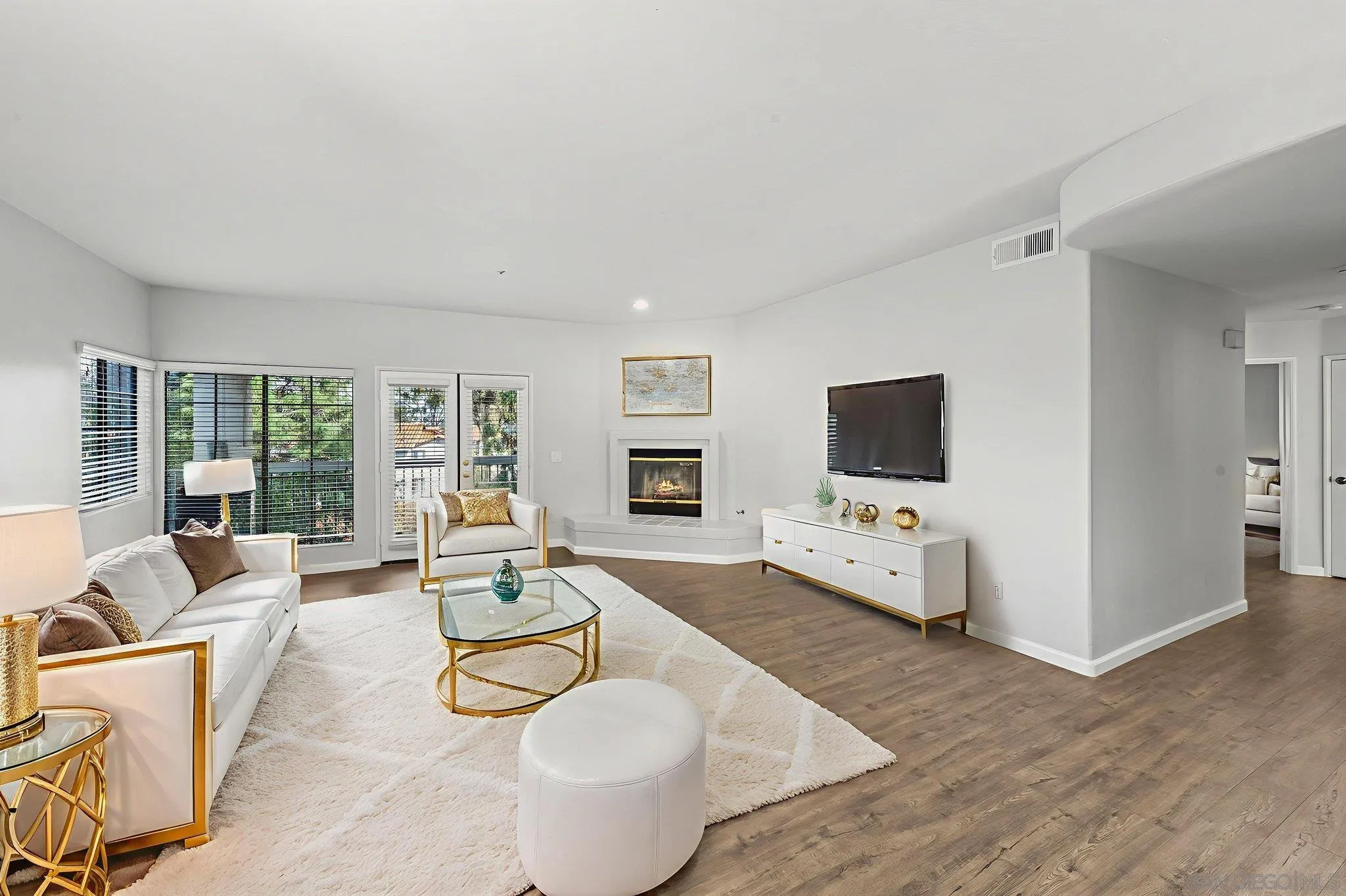 Photo #1: 260012178 Listing: Photo #1