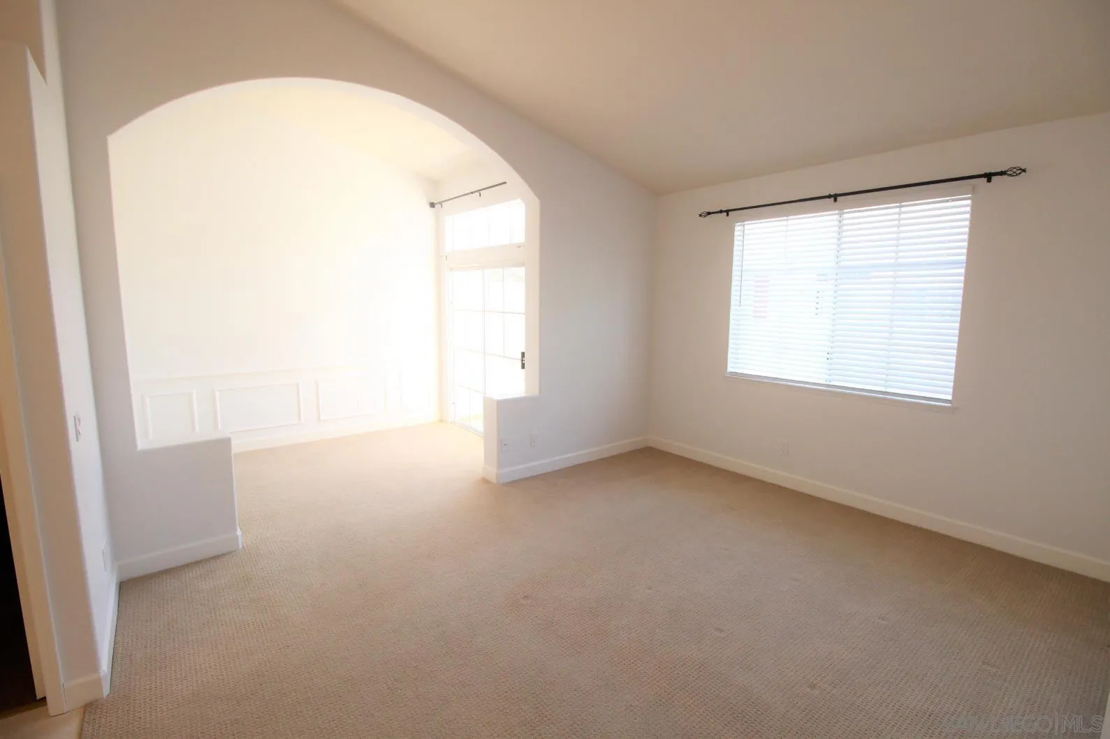 Photo #9: 260012180 Listing: Photo #9