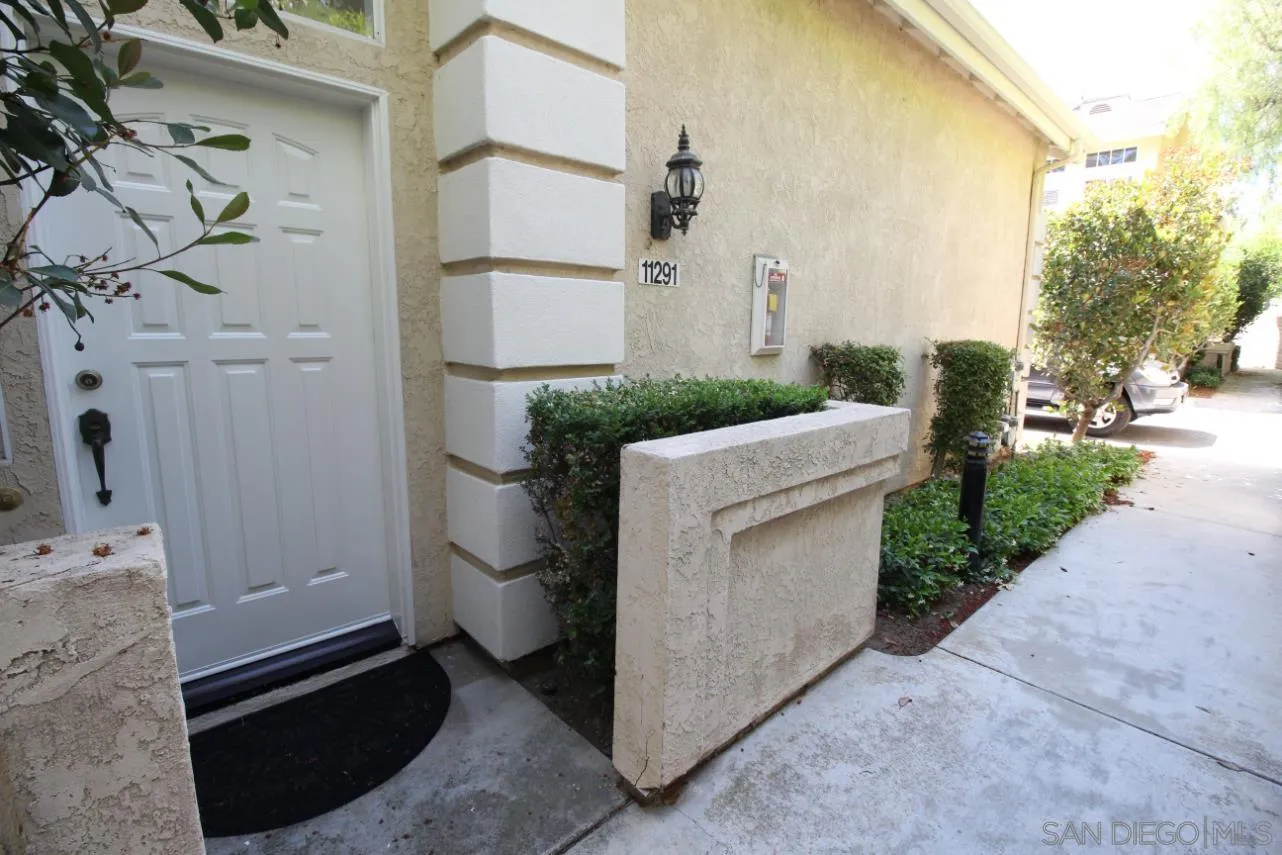 Photo #2: 260012180 Listing: Photo #2