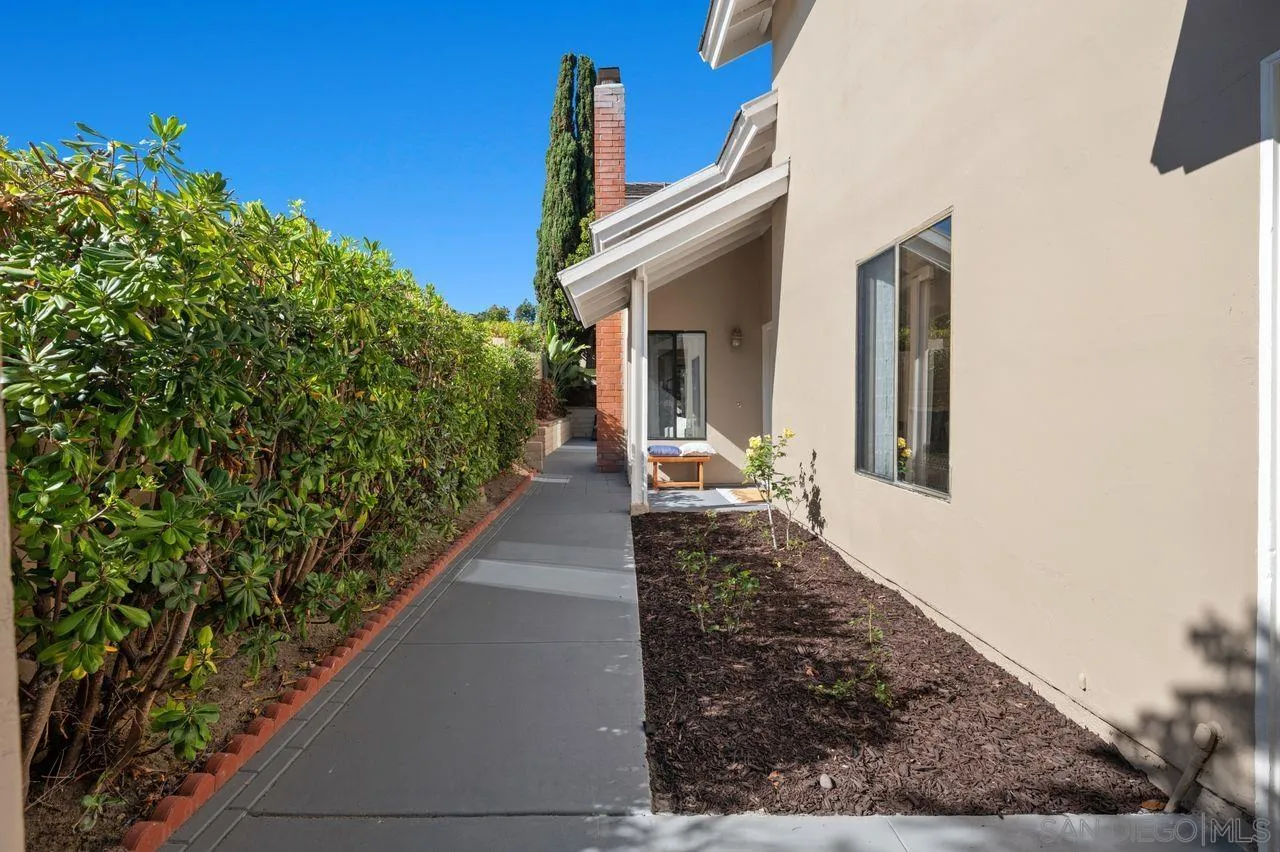 https://cdn.realtyfeed.com/cdn/127/260012181/11e541c47a80ba2e835d59a74c0437b8.webp