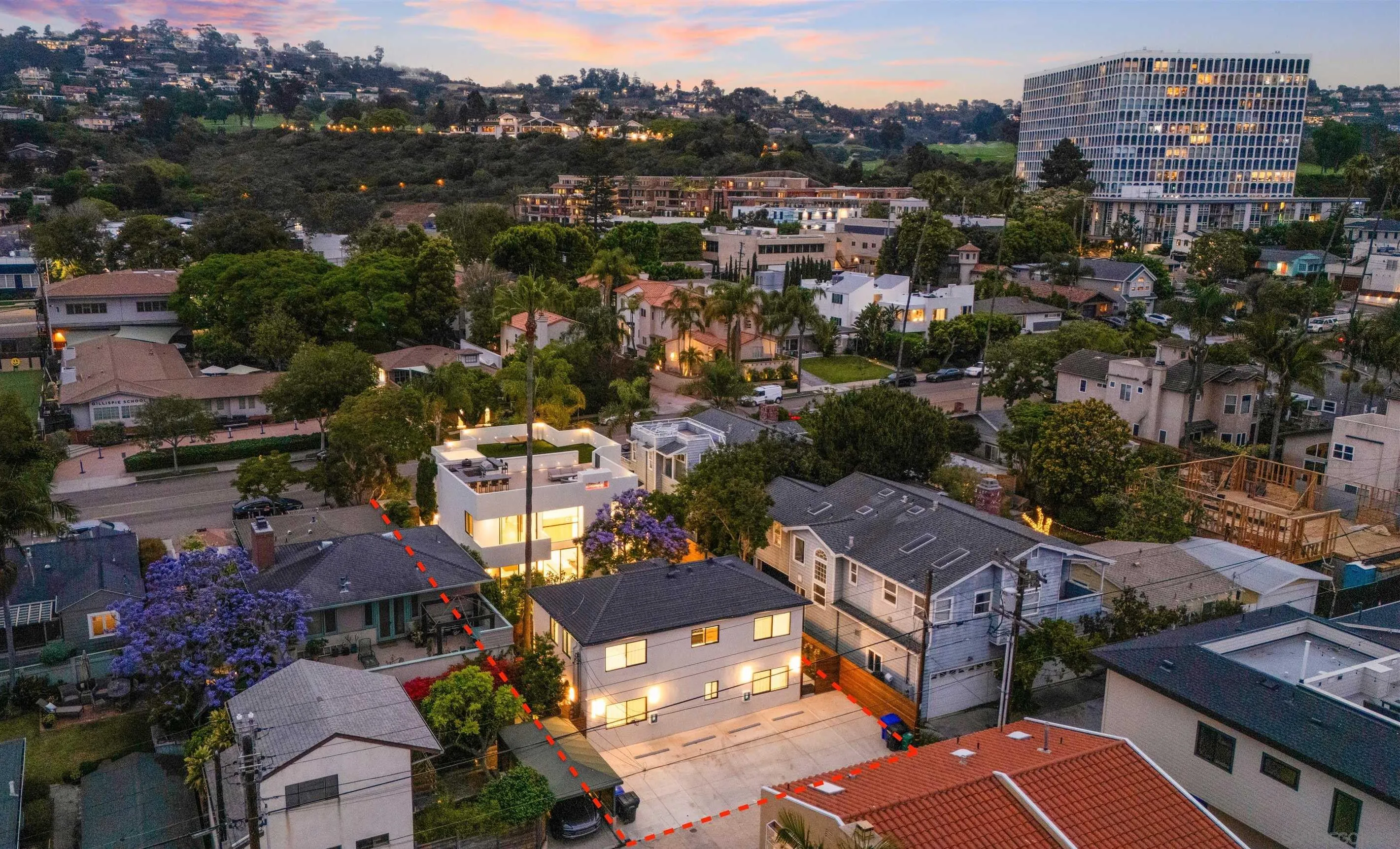 https://cdn.realtyfeed.com/cdn/127/260012187/1bcac7d418d3c989e39dfc505c30e1ca.webp
