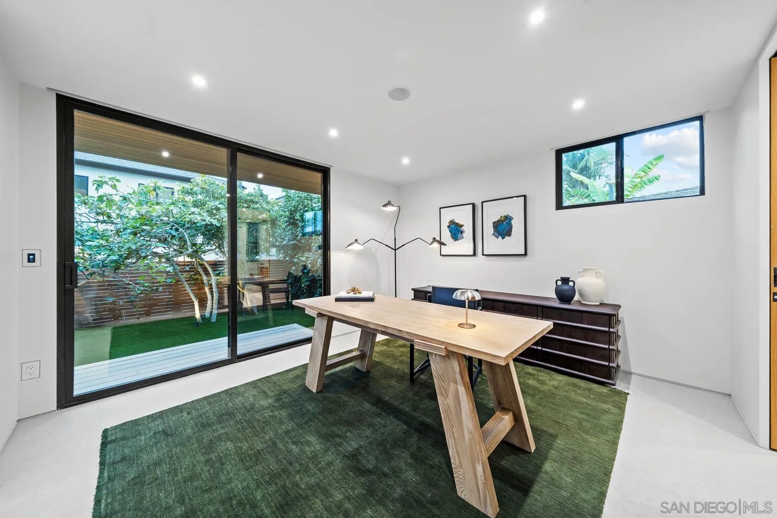 https://cdn.realtyfeed.com/cdn/127/260012187/b58ee8f8b7bf4f1ea8c2e88622a5ff4f.webp