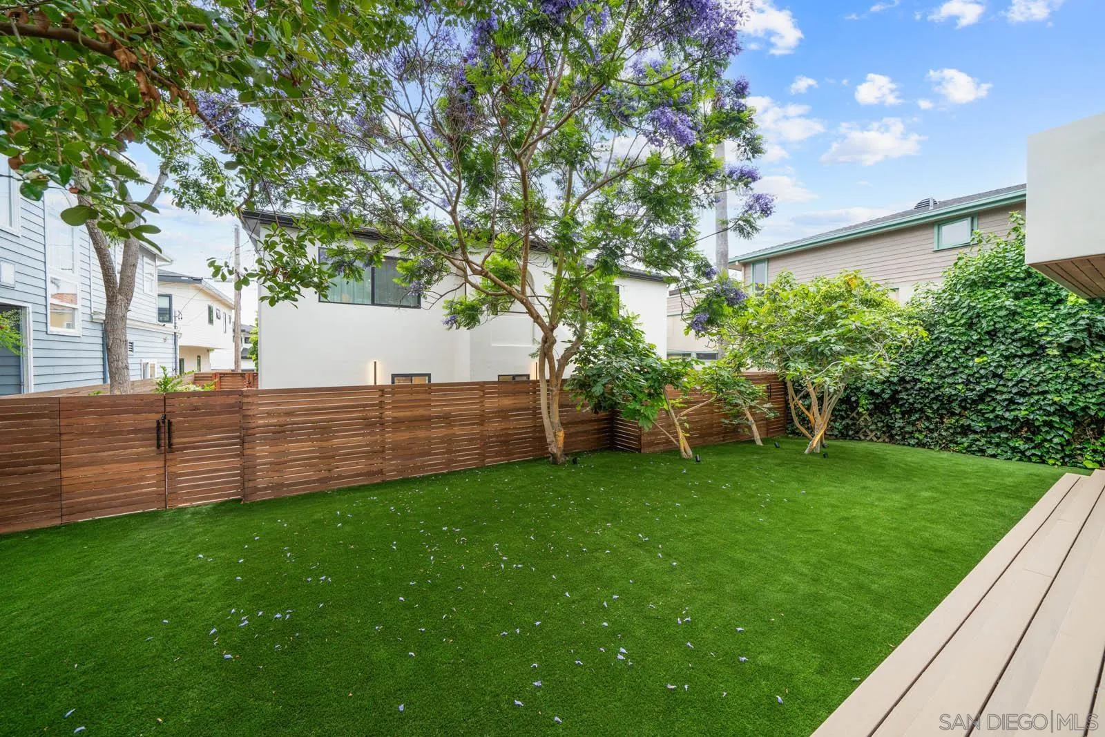 https://cdn.realtyfeed.com/cdn/127/260012187/c3d17e55b510def8db24b7b06e4814c7.webp