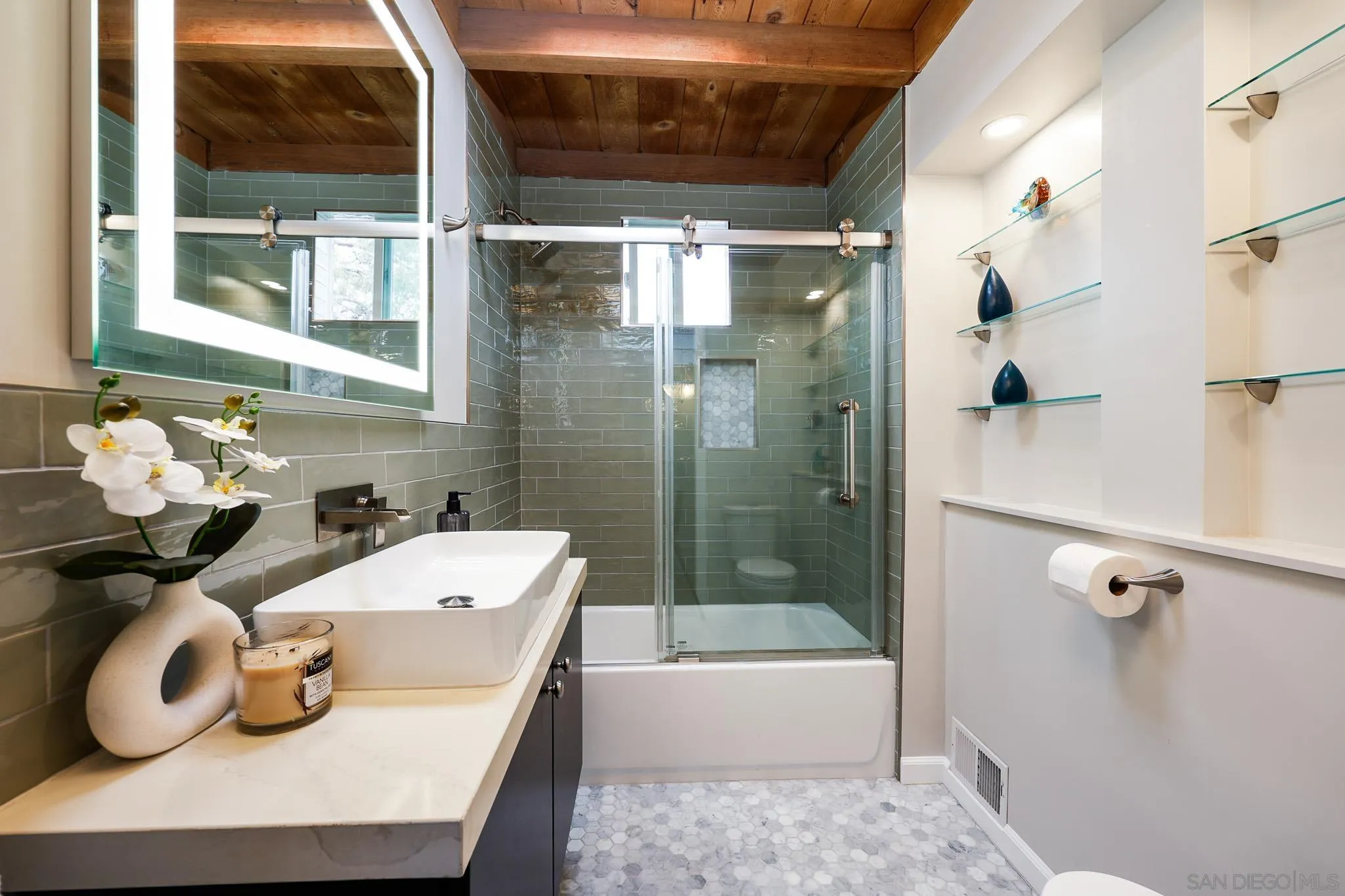 https://cdn.realtyfeed.com/cdn/127/260012189/6af8318aab51b7a4e7cb2c80b63f720e.webp