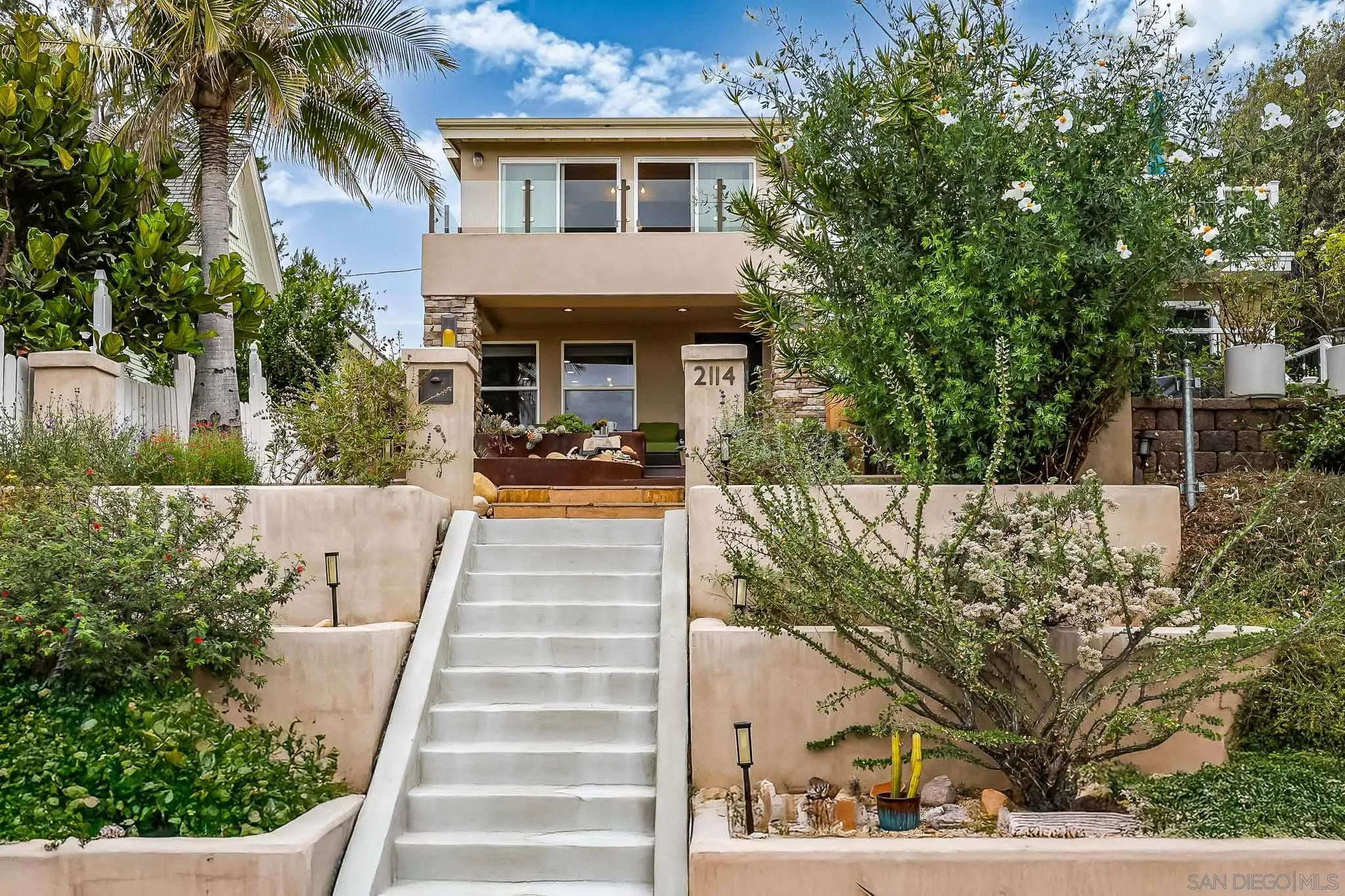 https://cdn.realtyfeed.com/cdn/127/260012189/6c639982d3020021f115f81d0962f84f.webp
