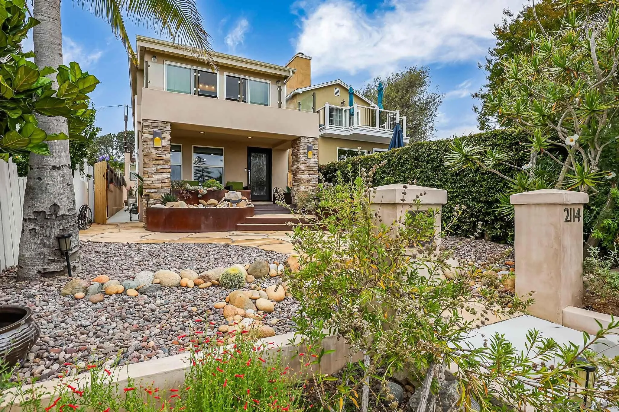 https://cdn.realtyfeed.com/cdn/127/260012189/81f4c684a7ea3d30e2f6c7e7d2e82ee9.webp