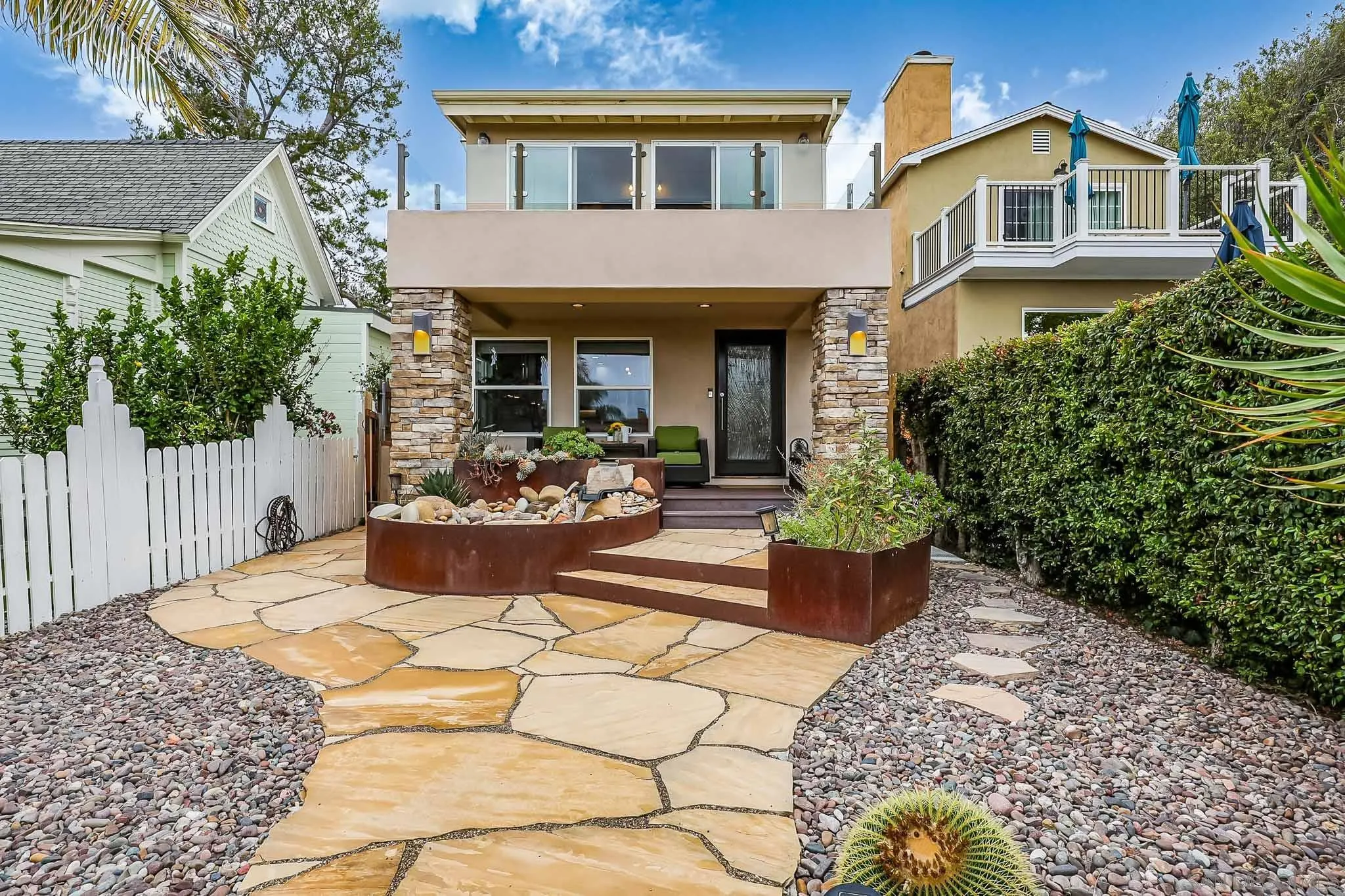 https://cdn.realtyfeed.com/cdn/127/260012189/a1a39d966a50a41b79a517a9f99183a6.webp