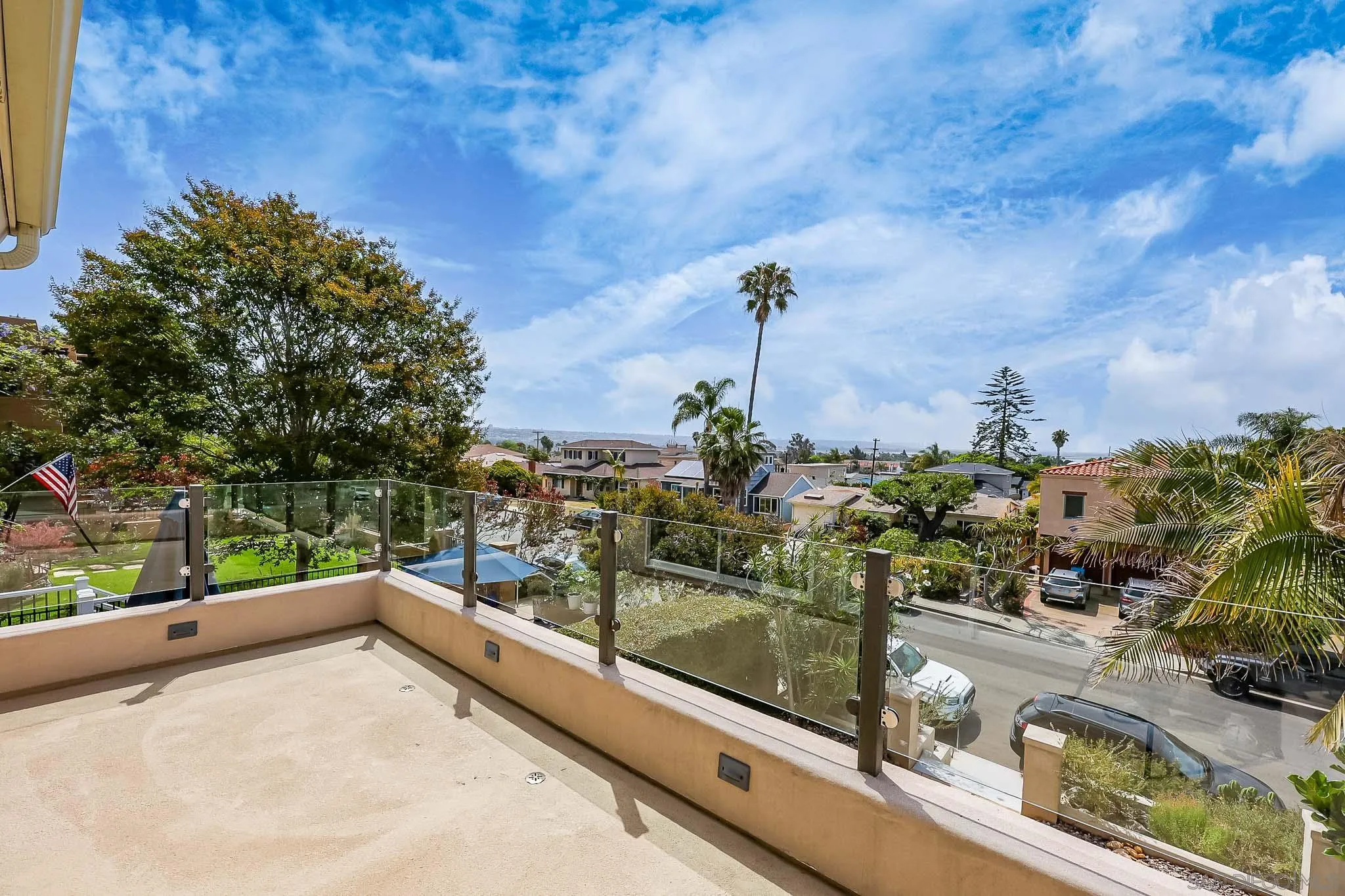 https://cdn.realtyfeed.com/cdn/127/260012189/ddb125d775121b867b47900aeed1bec9.webp