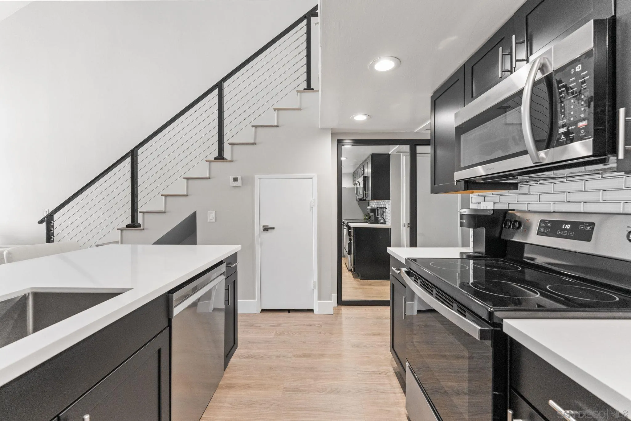 Photo #8: 260012190 Listing: Photo #8