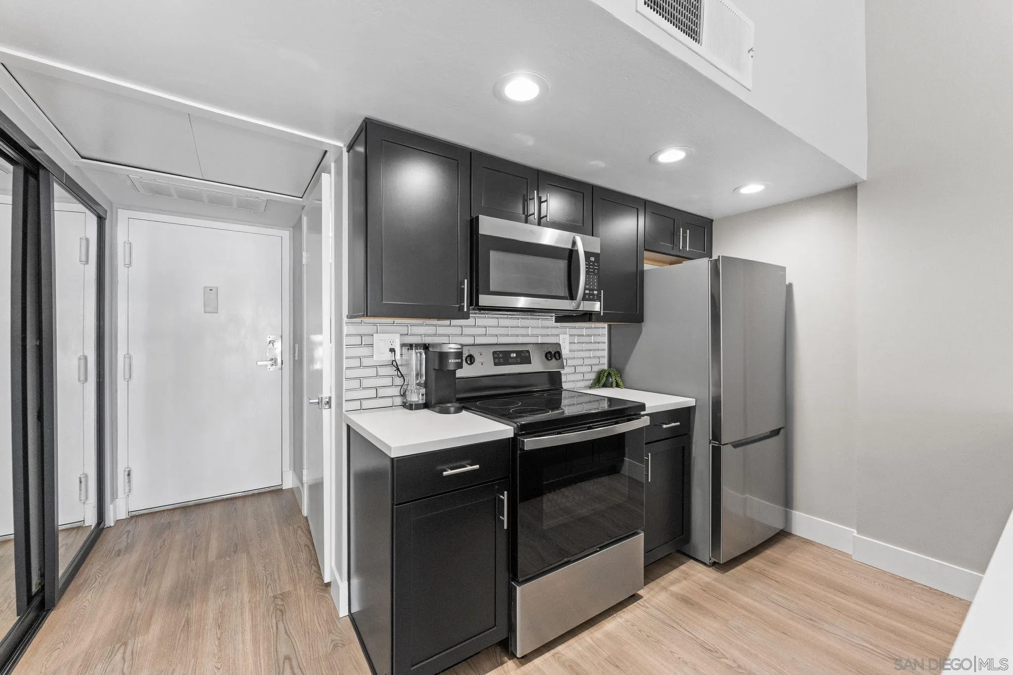 https://cdn.realtyfeed.com/cdn/127/260012190/53f242d6397d24ef0540fcefbce0969f.webp