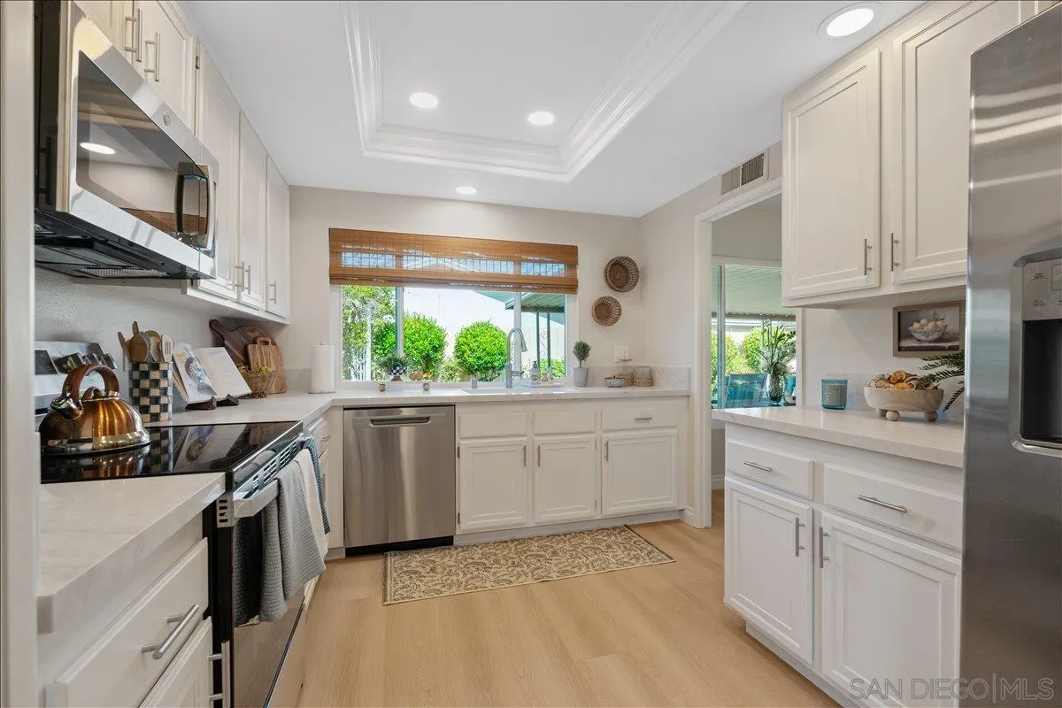 https://cdn.realtyfeed.com/cdn/127/260012191/476009bf2eddd499dd981e66524ba148.webp