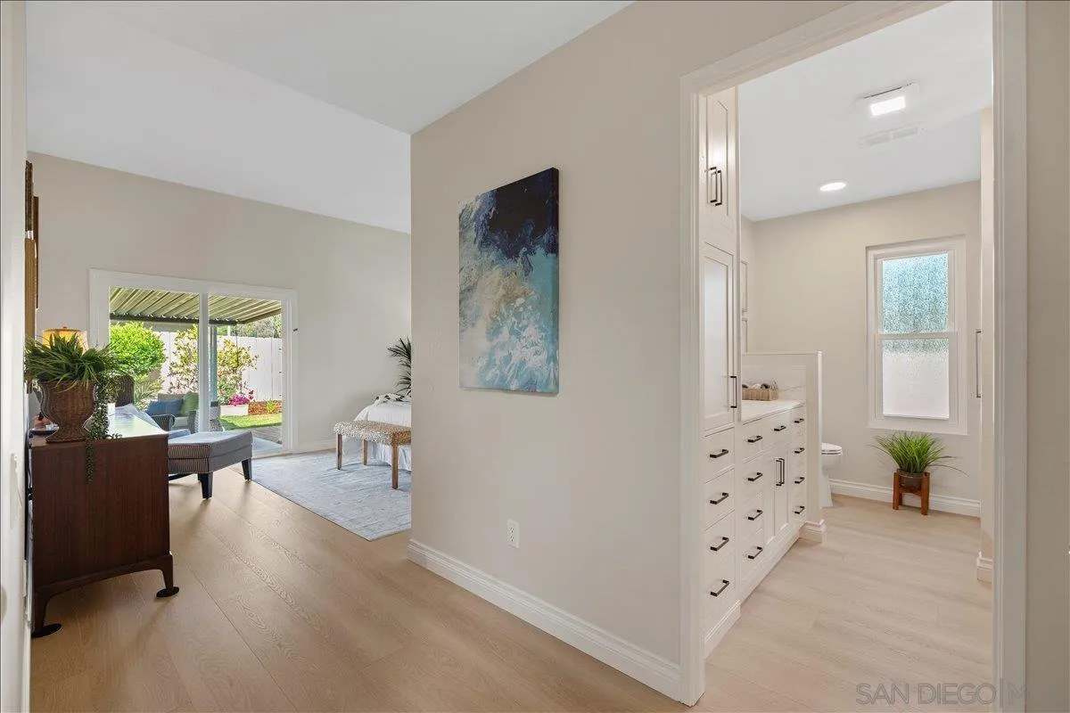 https://cdn.realtyfeed.com/cdn/127/260012191/7d349132fe7749d15259198f4cdfce55.webp