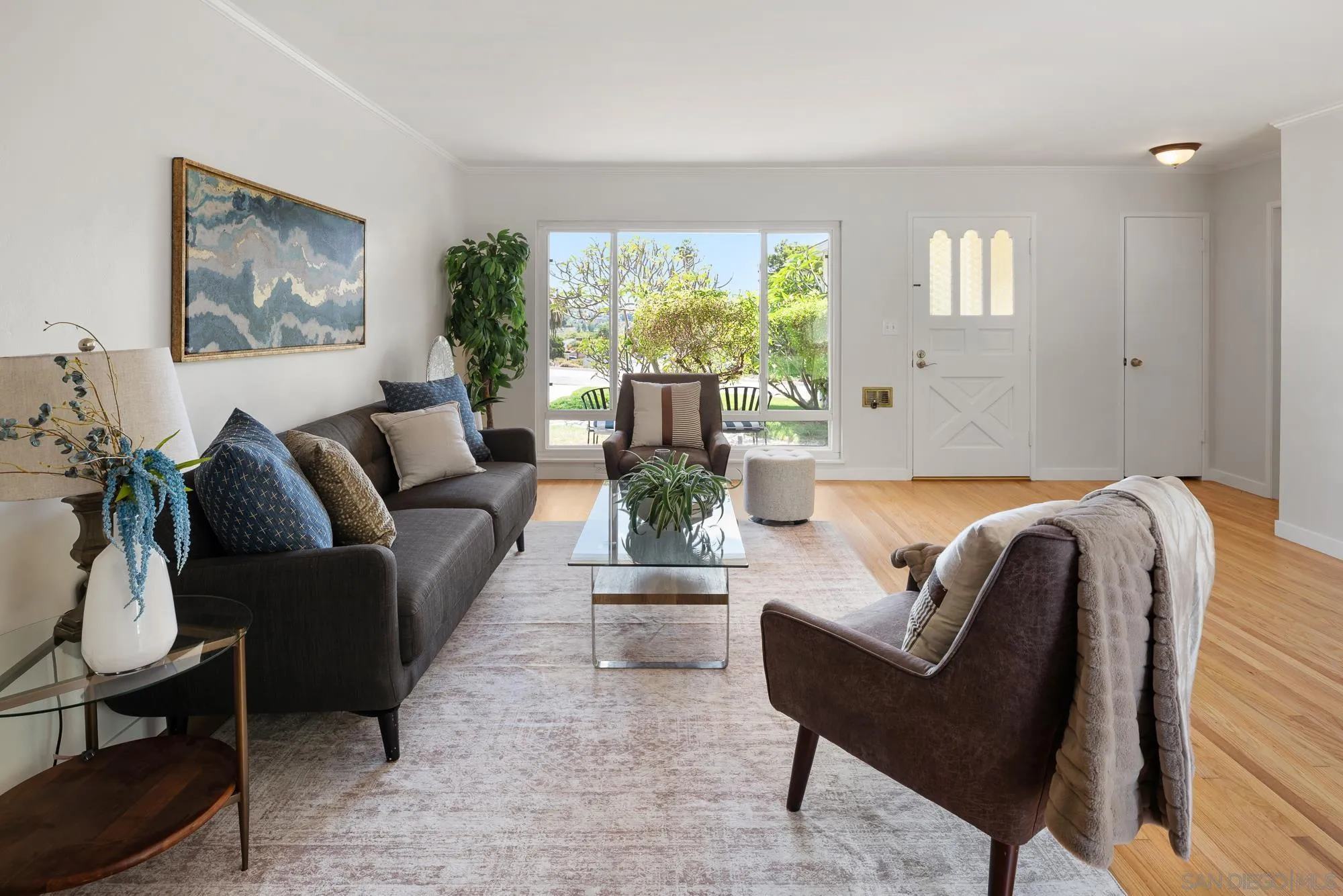 https://cdn.realtyfeed.com/cdn/127/260012192/e0bc3e64ee70c04e8087887e549fcbc1.webp