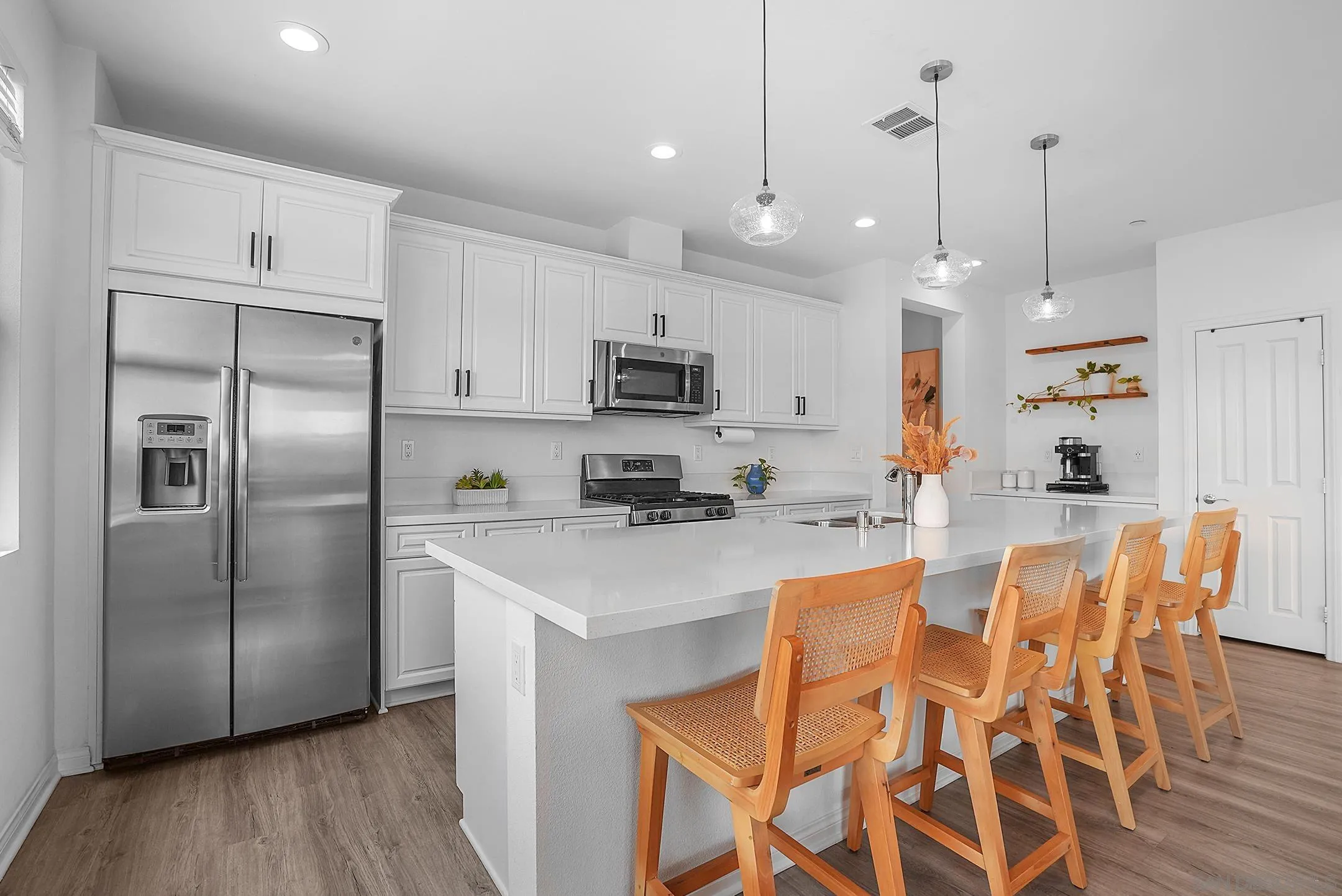 Photo #6: 260012193 Listing: Photo #6