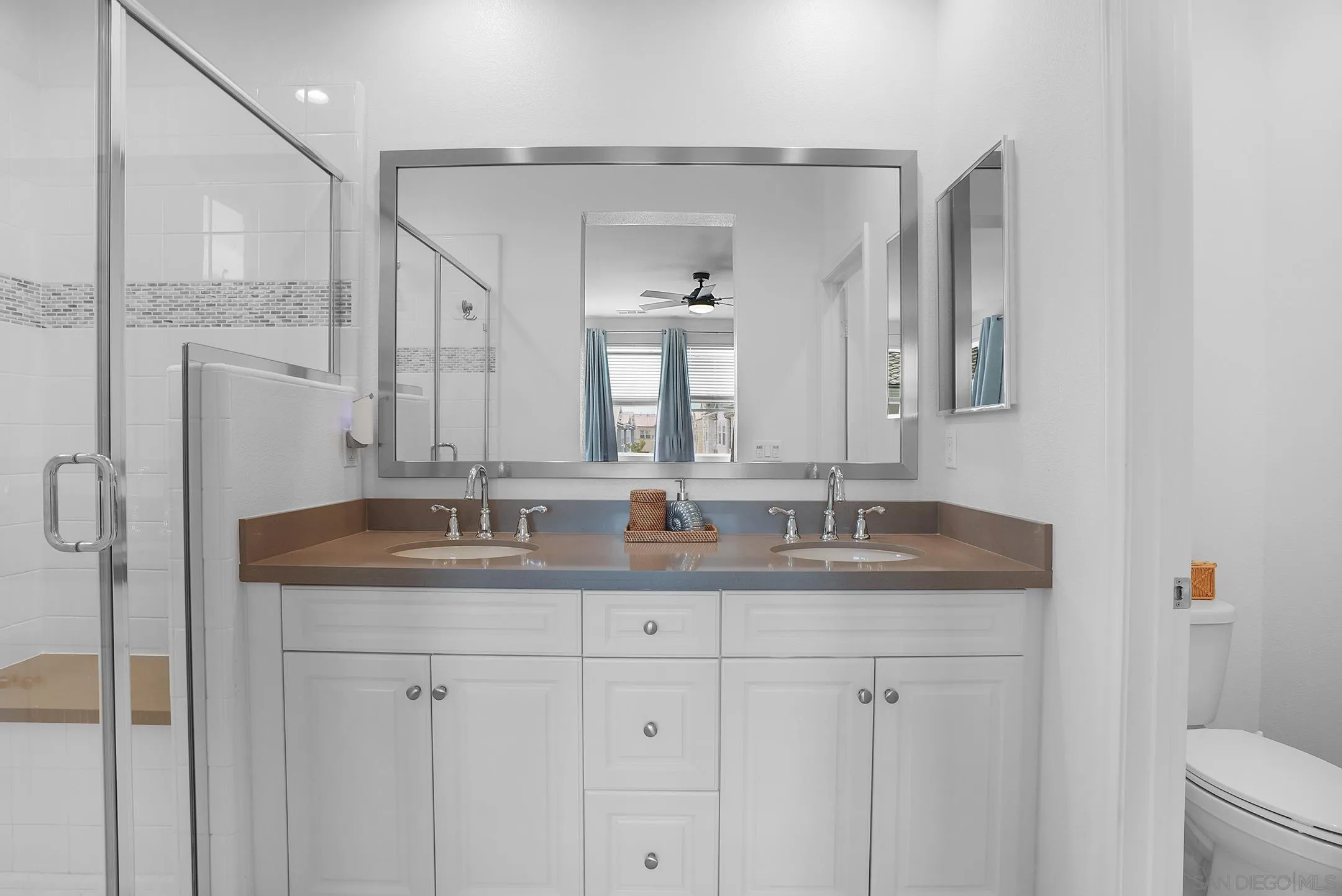 Photo #15: 260012193 Listing: Photo #15