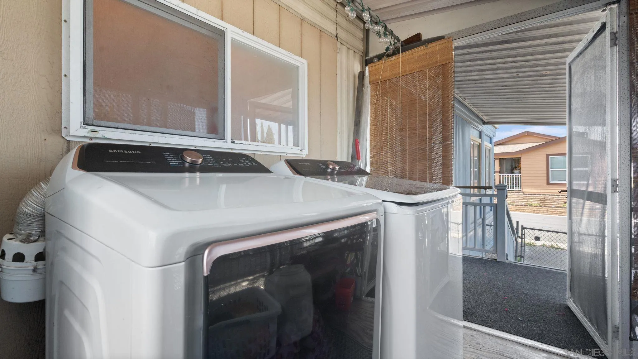 https://cdn.realtyfeed.com/cdn/127/260012194/cc4d9ff4a0eb92965c7231b295c28997.webp