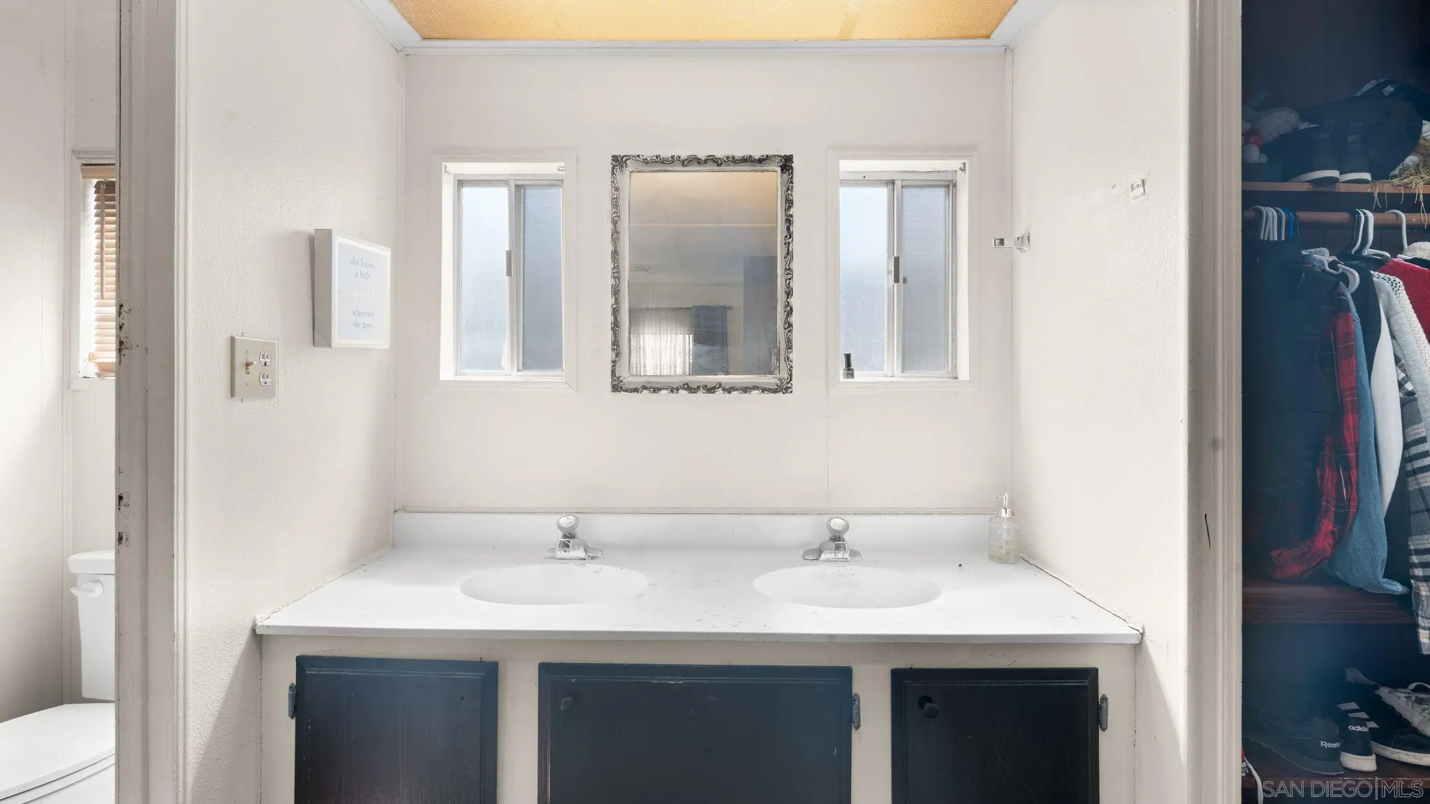 https://cdn.realtyfeed.com/cdn/127/260012194/ff3c82595ac968d1671d3656522b3d34.webp