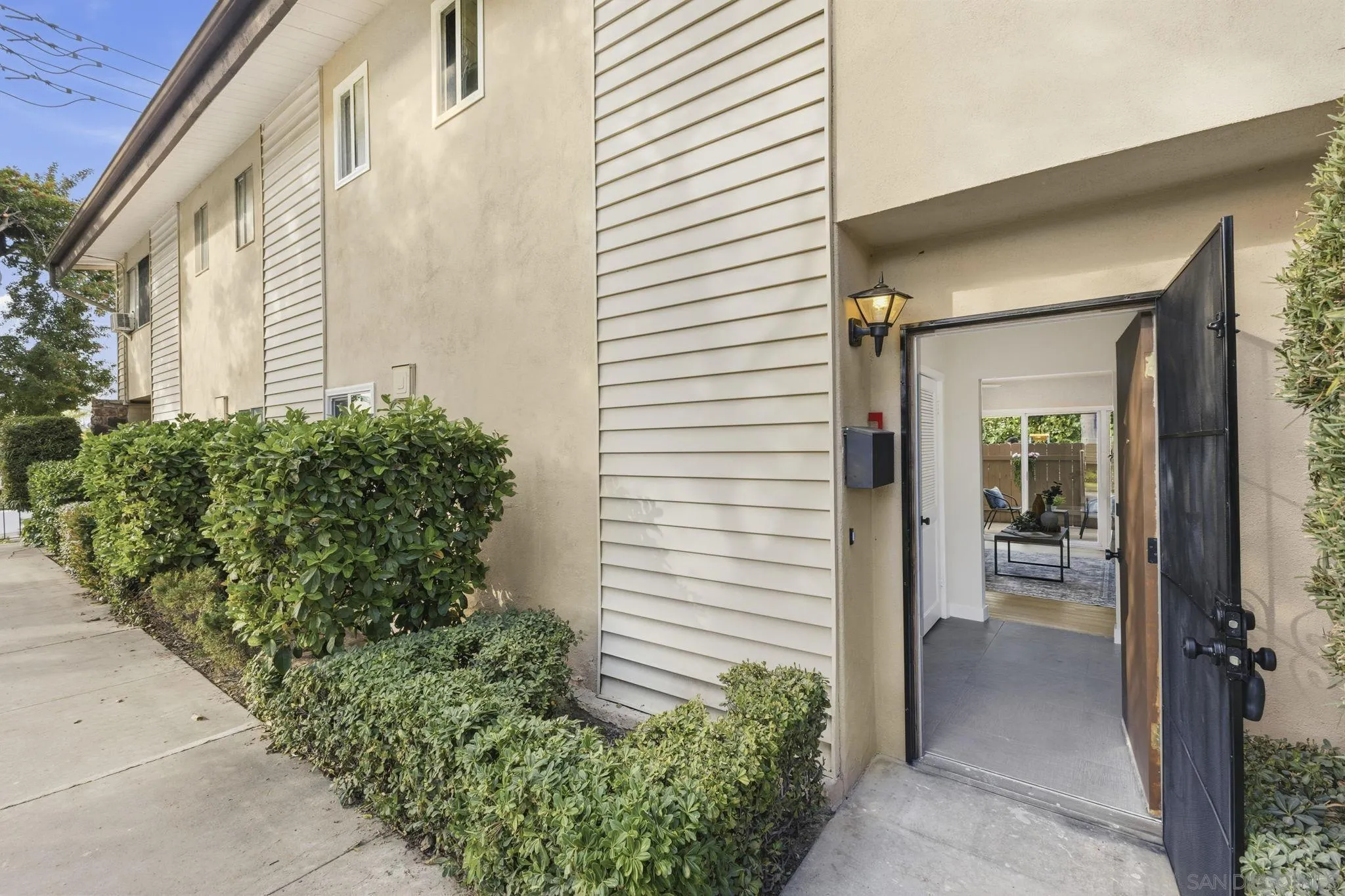 Photo #3: 260012196 Listing: Photo #3