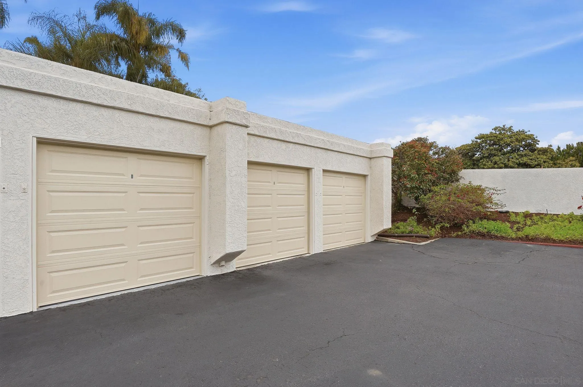 Photo #31: 260012199 Listing: Photo #31