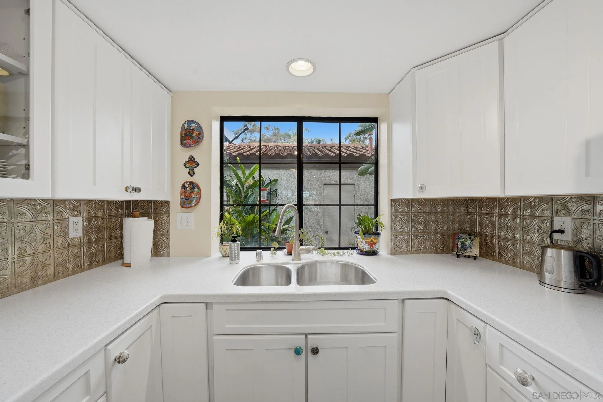 Photo #10: 260012199 Listing: Photo #10