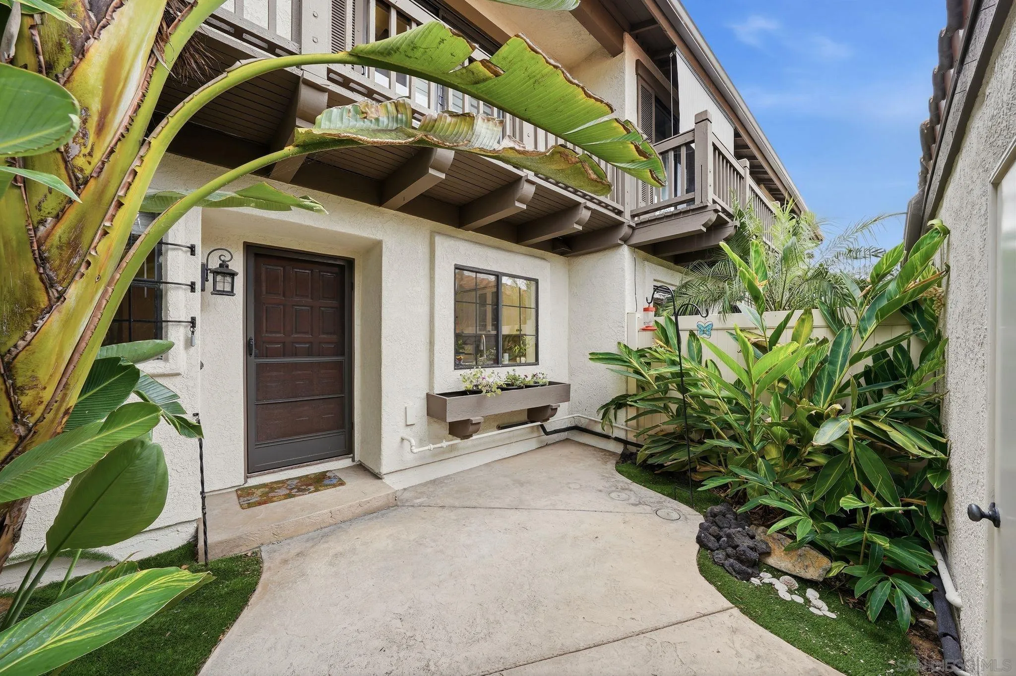 Photo #2: 260012199 Listing: Photo #2