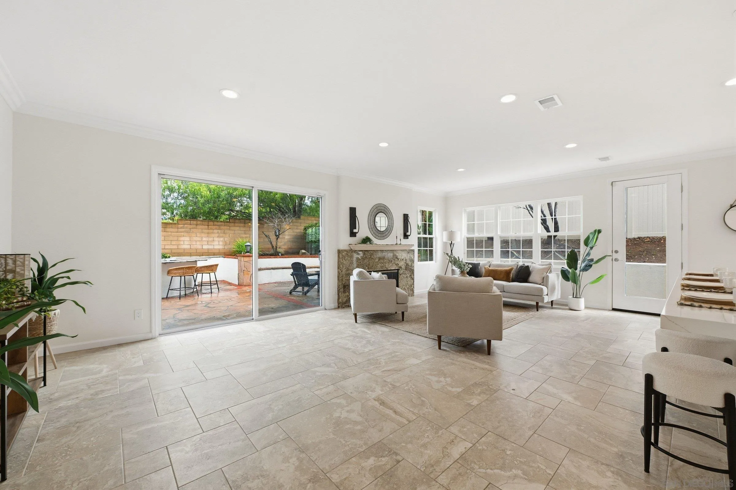 https://cdn.realtyfeed.com/cdn/127/2600122/52c58c6910daf77456796f806edfc449.webp