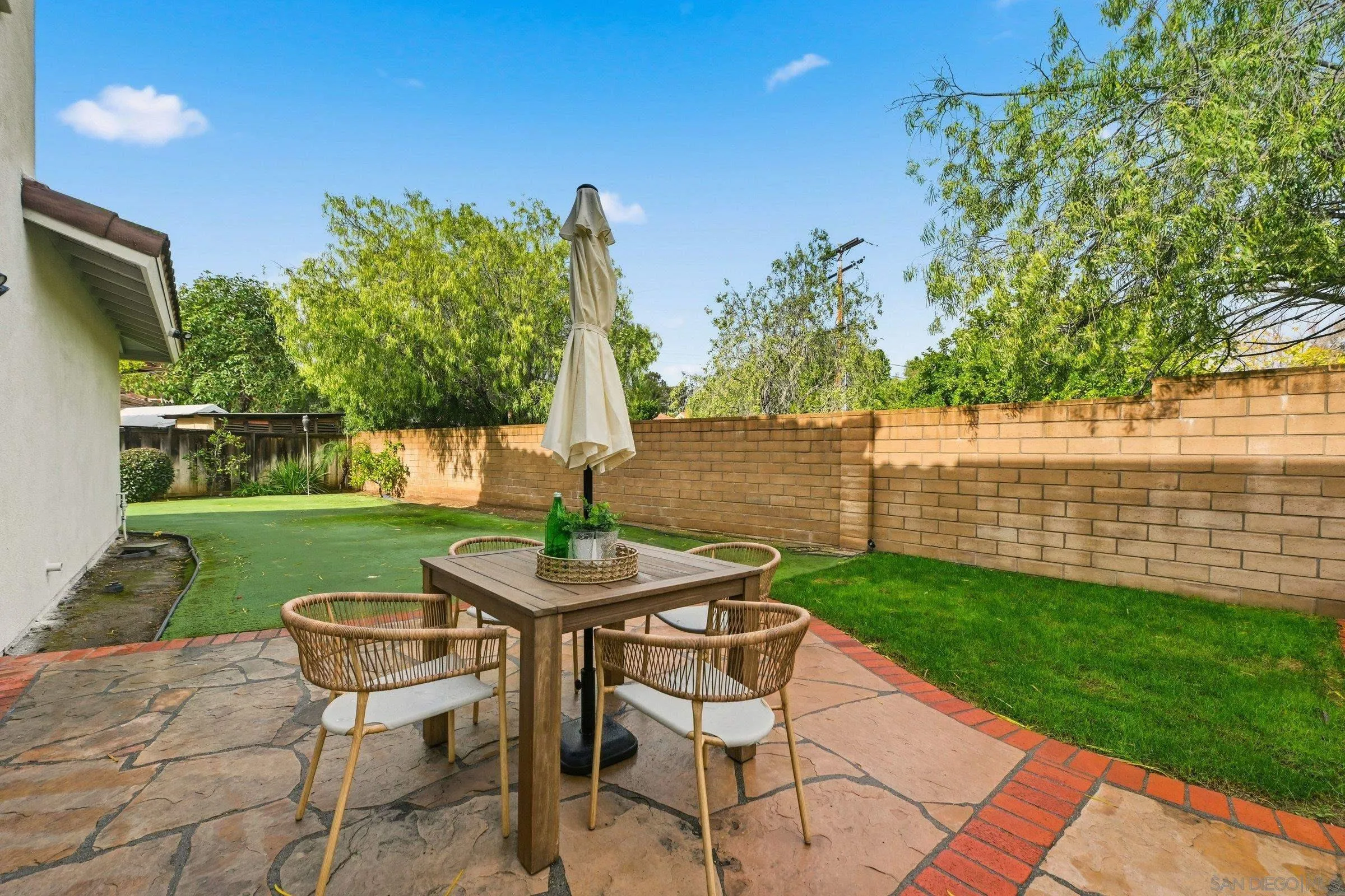 https://cdn.realtyfeed.com/cdn/127/2600122/62321b14e3f93d3ae91418353232c293.webp