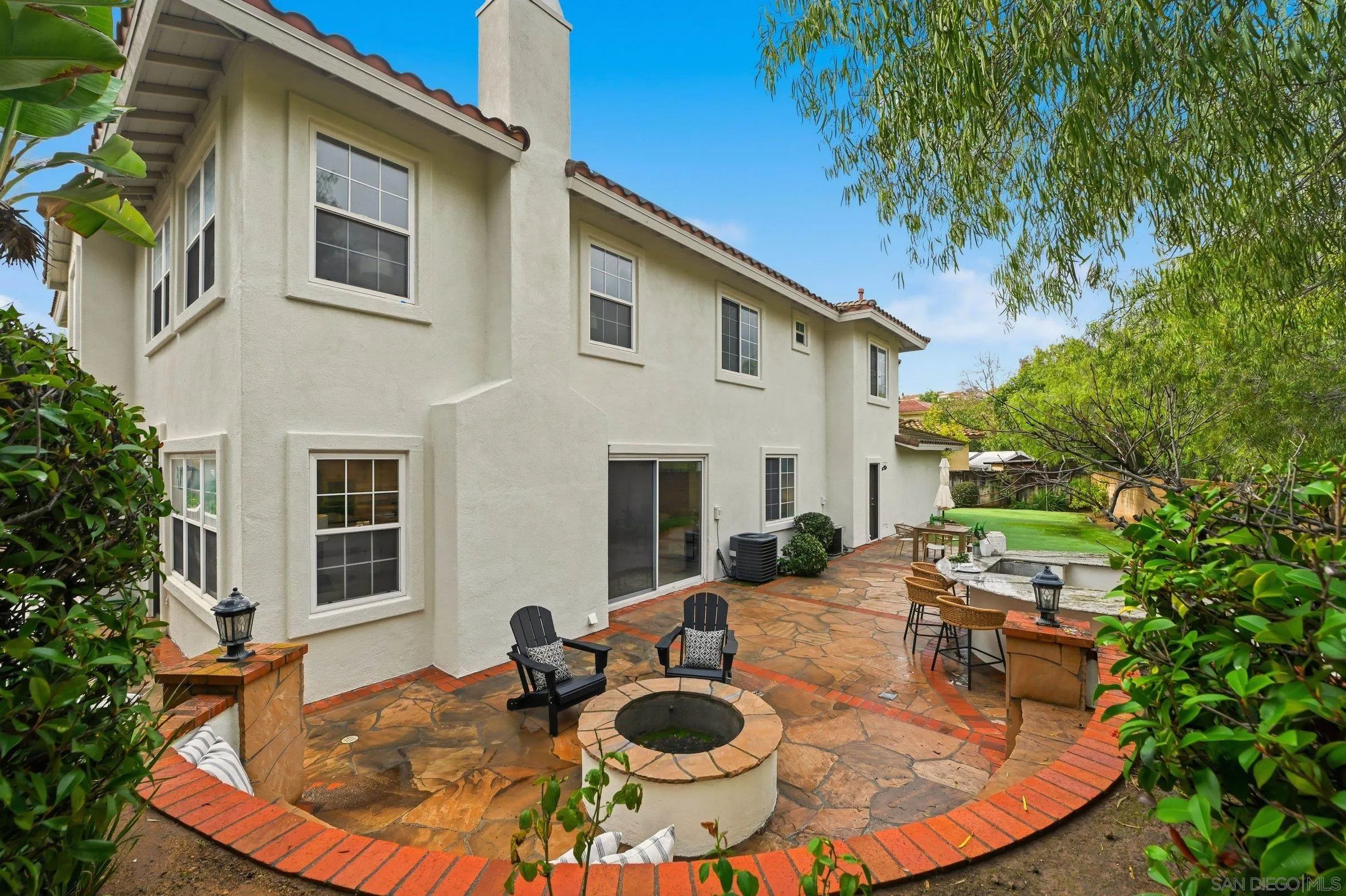 https://cdn.realtyfeed.com/cdn/127/2600122/abbed51e5ce7b53da79af6371f7e74ba.webp