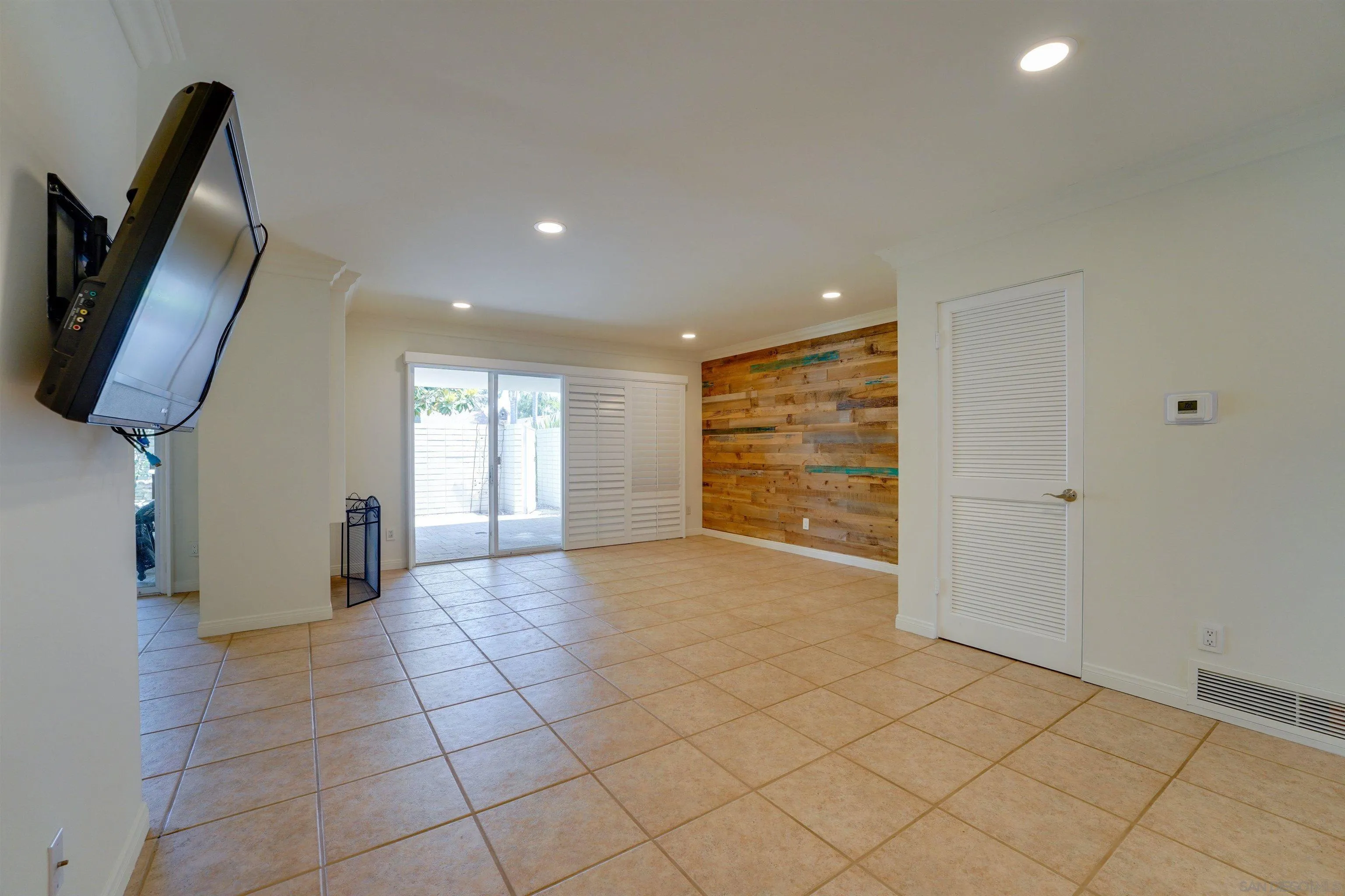 https://cdn.realtyfeed.com/cdn/127/260012202/be24789e6d93ca77753a02a86c6b8c9b.webp