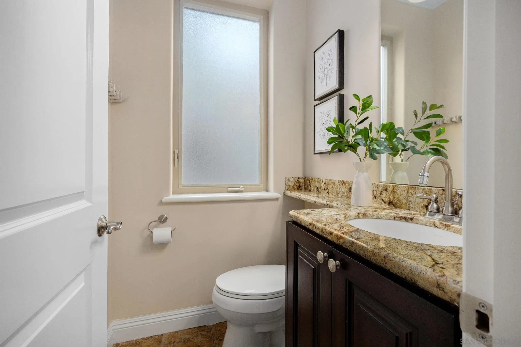 Photo #12: 260012203 Listing: Photo #12