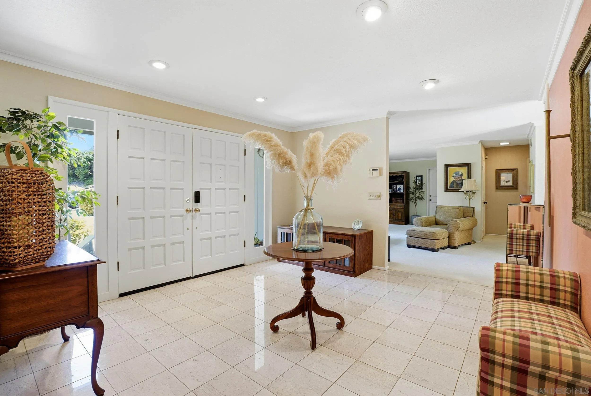 https://cdn.realtyfeed.com/cdn/127/260012205/e28e7667f71443f014cff85af5f7c320.webp