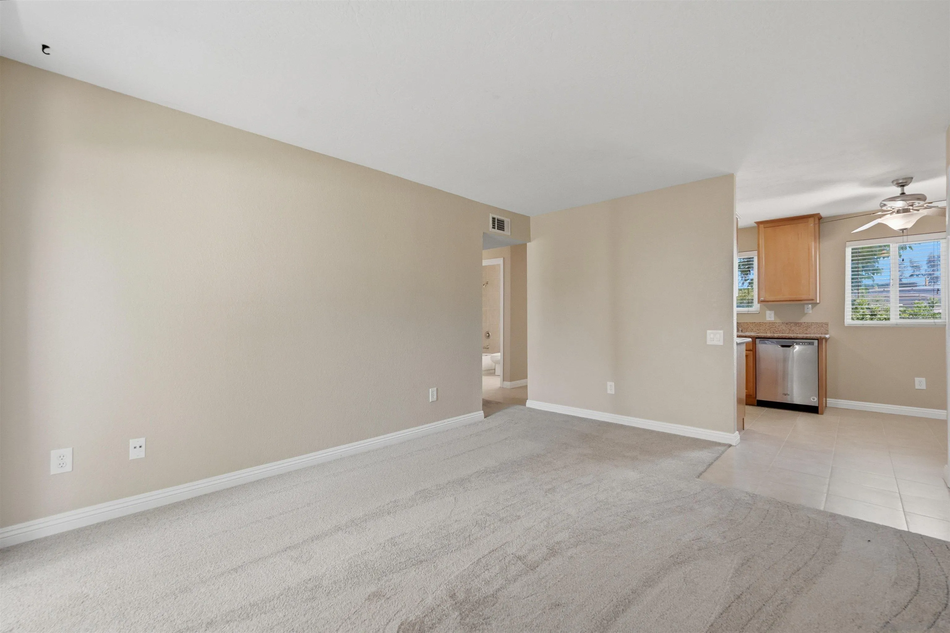 Photo #7: 260012206 Listing: Photo #7