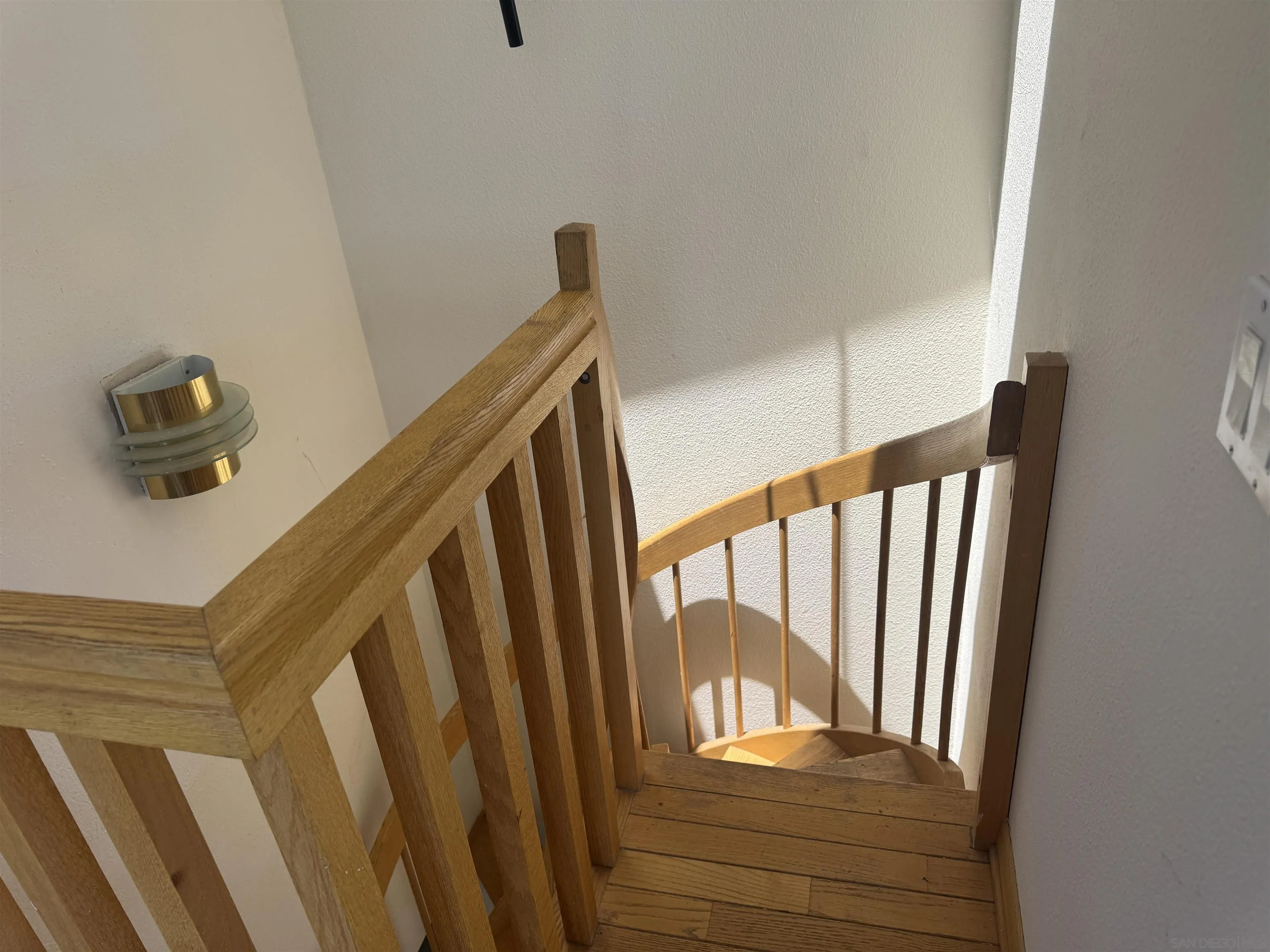 https://cdn.realtyfeed.com/cdn/127/260012212/4e29c41c7ed4281346d0567b2630d4be.webp