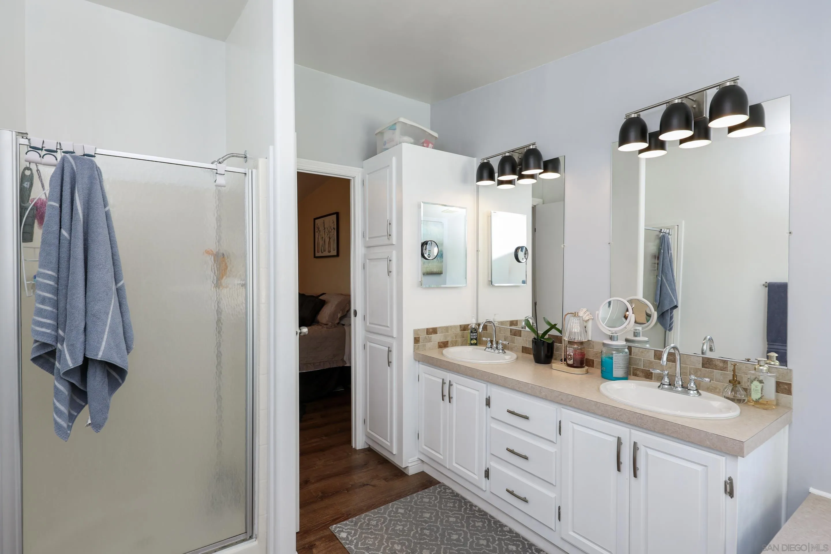 https://cdn.realtyfeed.com/cdn/127/260012213/3c6df915f0de205d4f09a9e66dd32245.webp