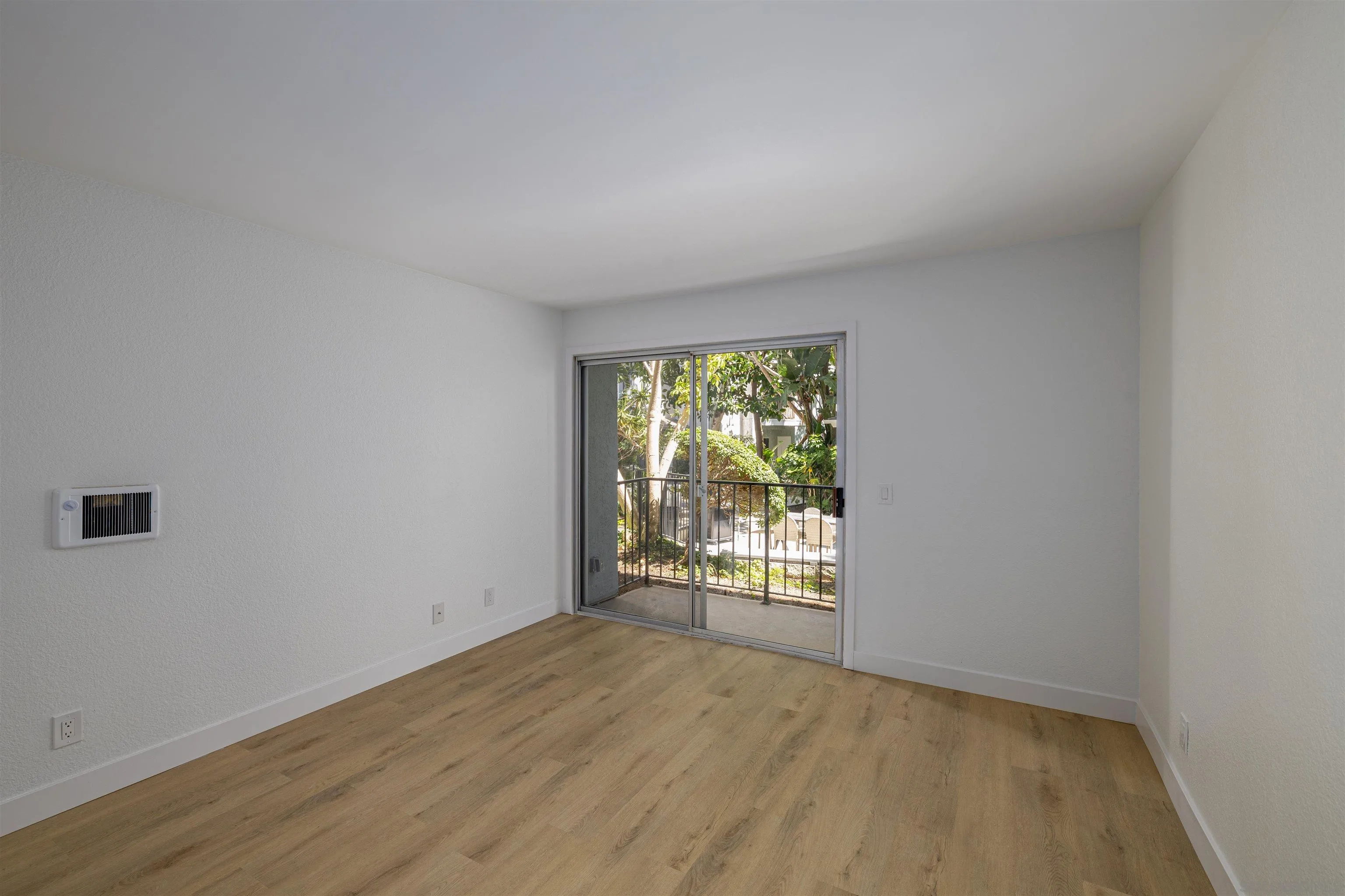 Photo #10: 260012215 Listing: Photo #10