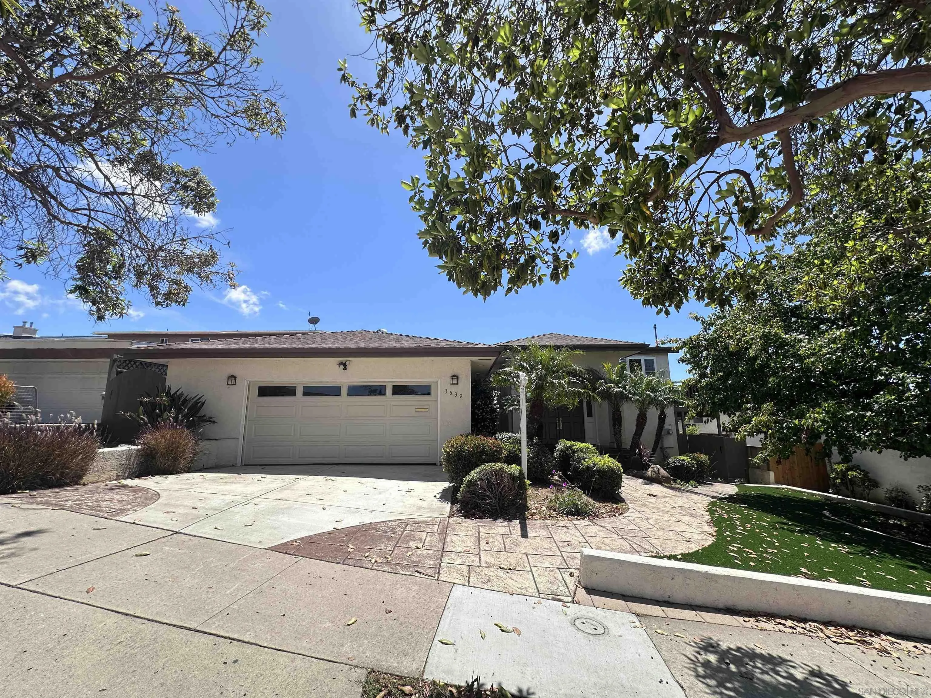 San Diego, CA 92117