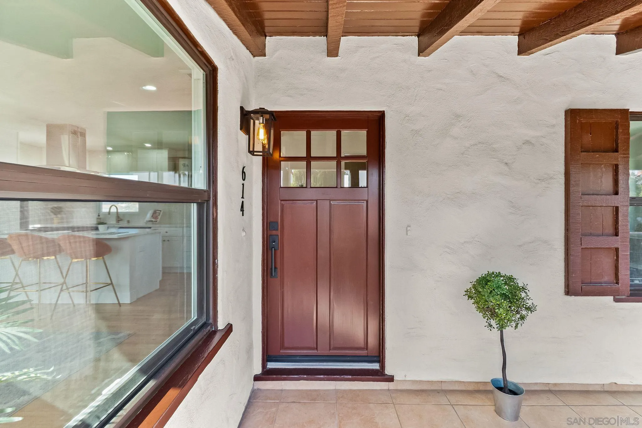 https://cdn.realtyfeed.com/cdn/127/260012223/140eaabd0adf4bb89c43ef204bc78745.webp