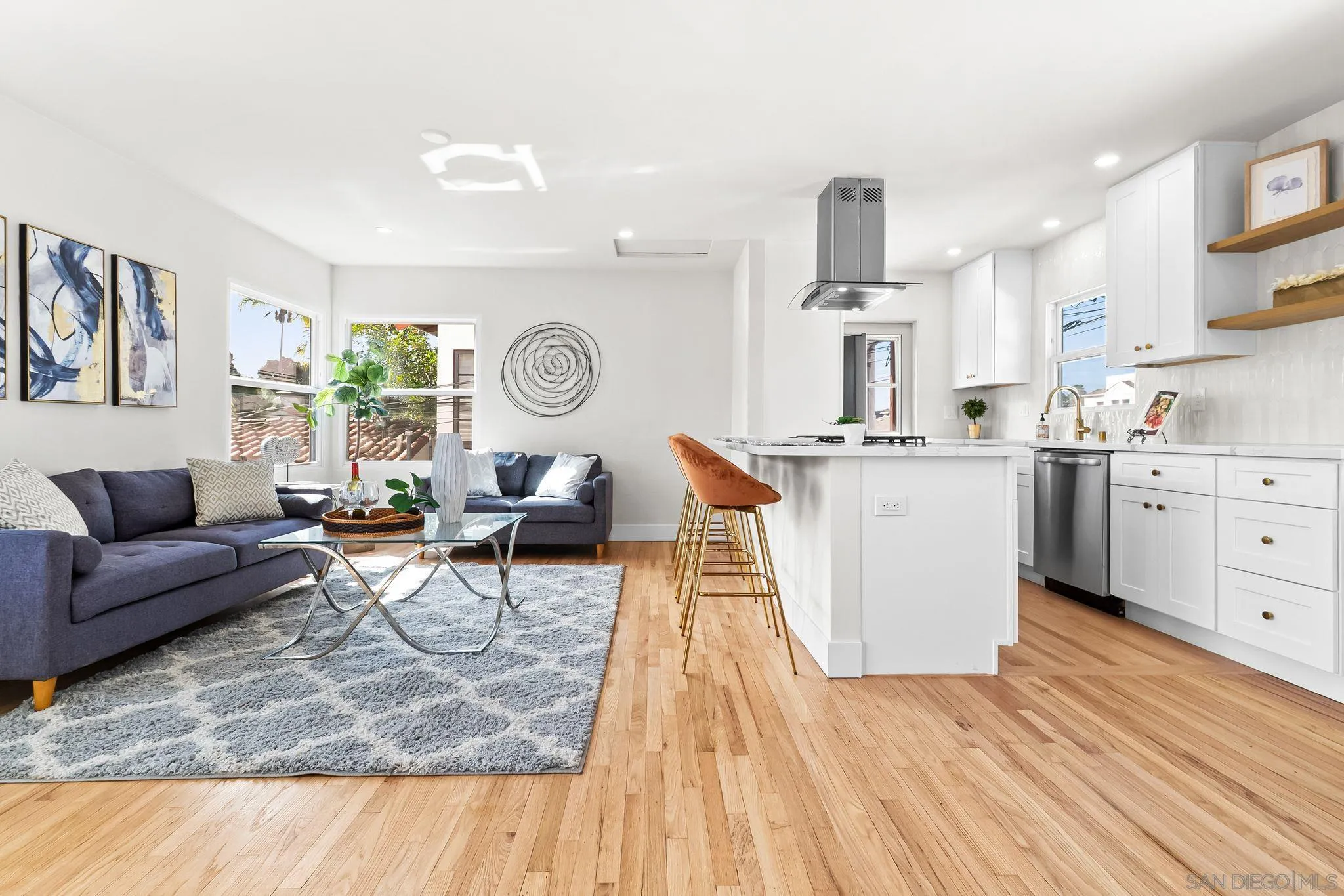https://cdn.realtyfeed.com/cdn/127/260012223/257a866009b1260f2a37ee439e74274d.webp