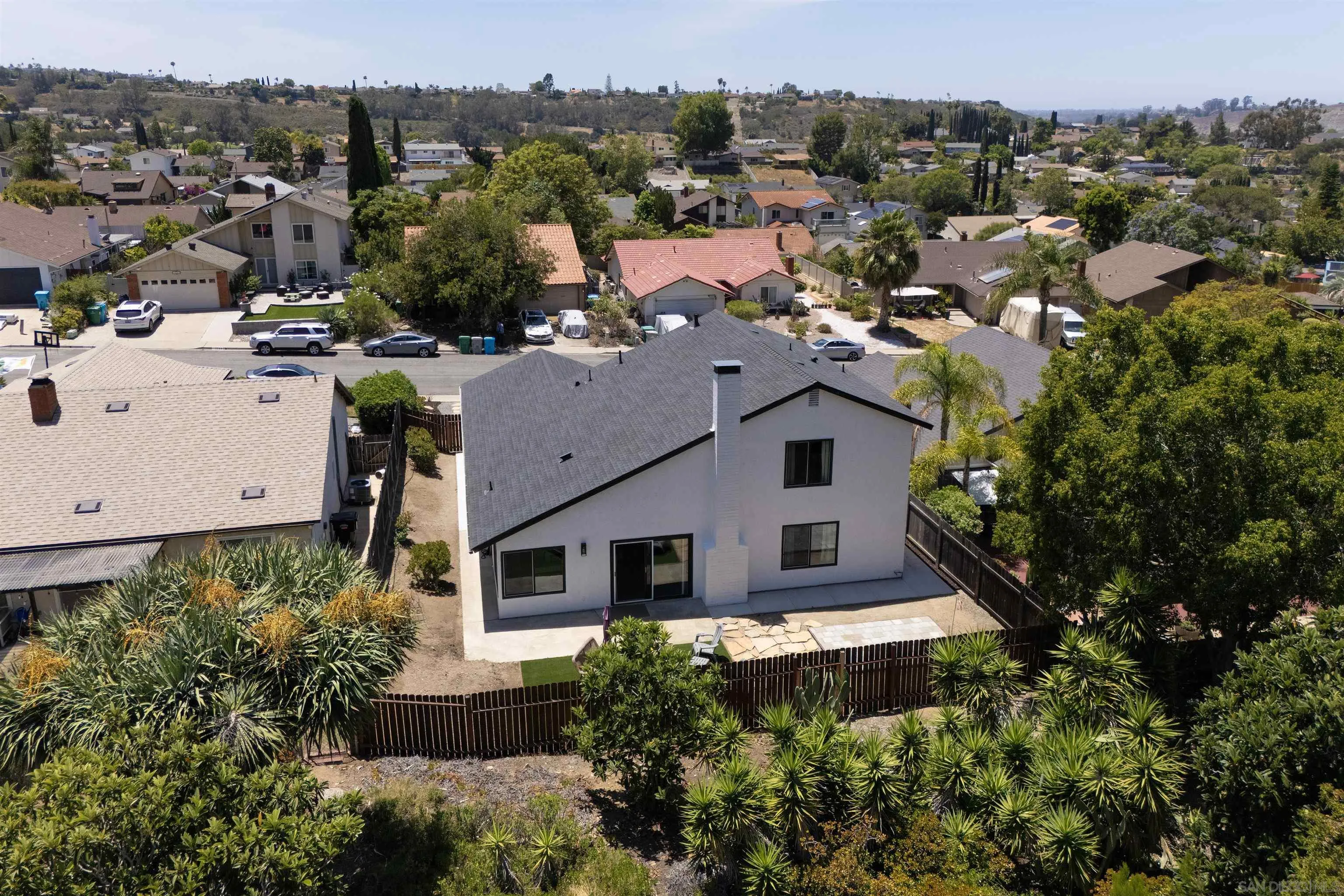https://cdn.realtyfeed.com/cdn/127/260012227/20c41407bfbe63a63fbd2142861eb425.webp