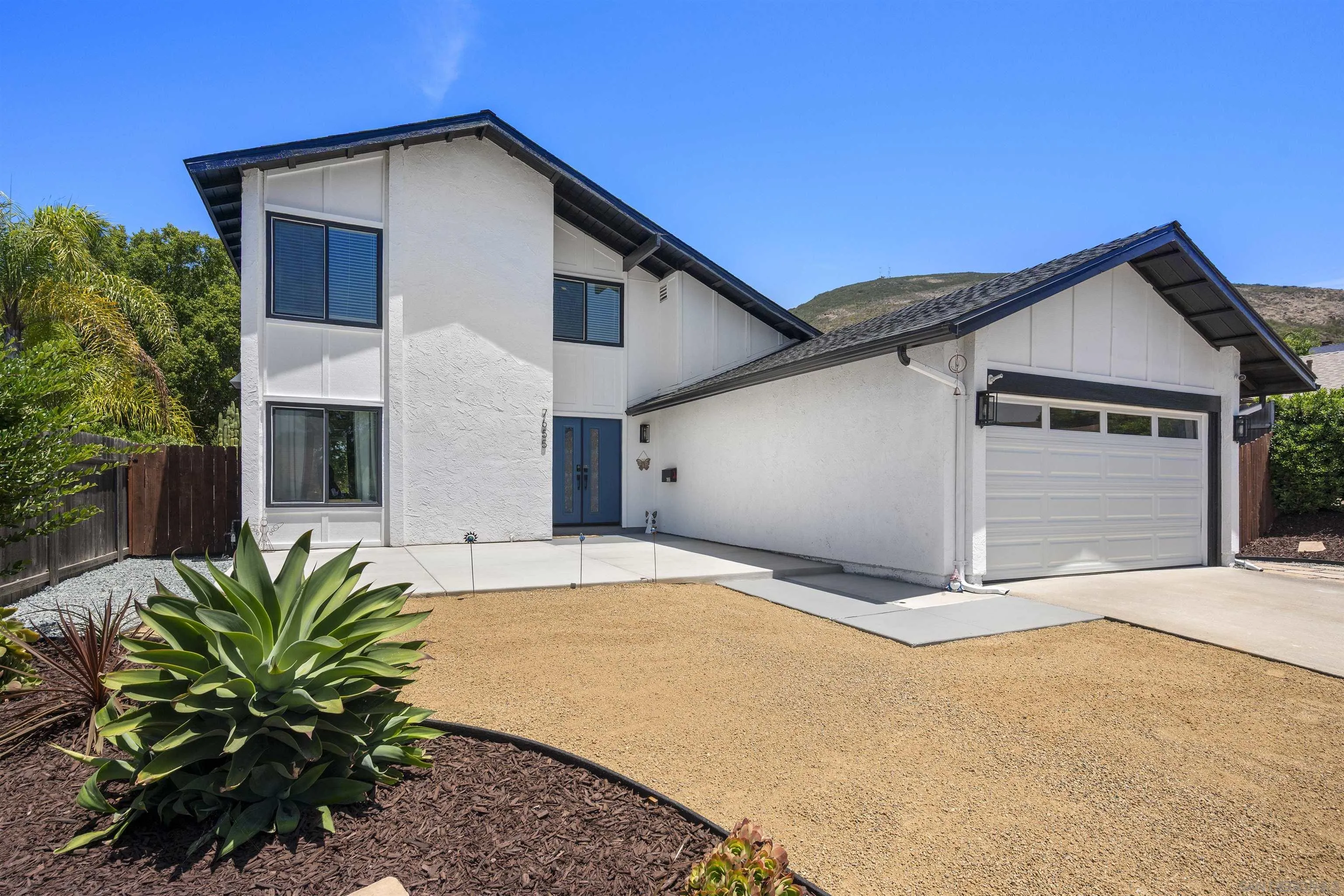 https://cdn.realtyfeed.com/cdn/127/260012227/237e20776f41f40a733c43079cdddfb9.webp
