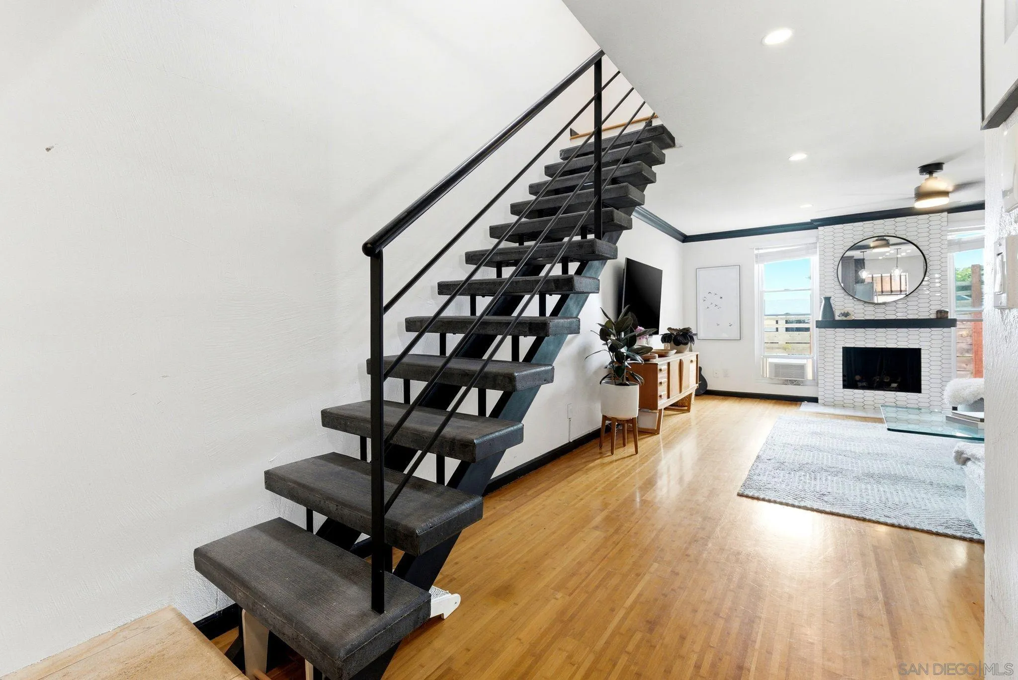 Photo #7: 260012229 Listing: Photo #7