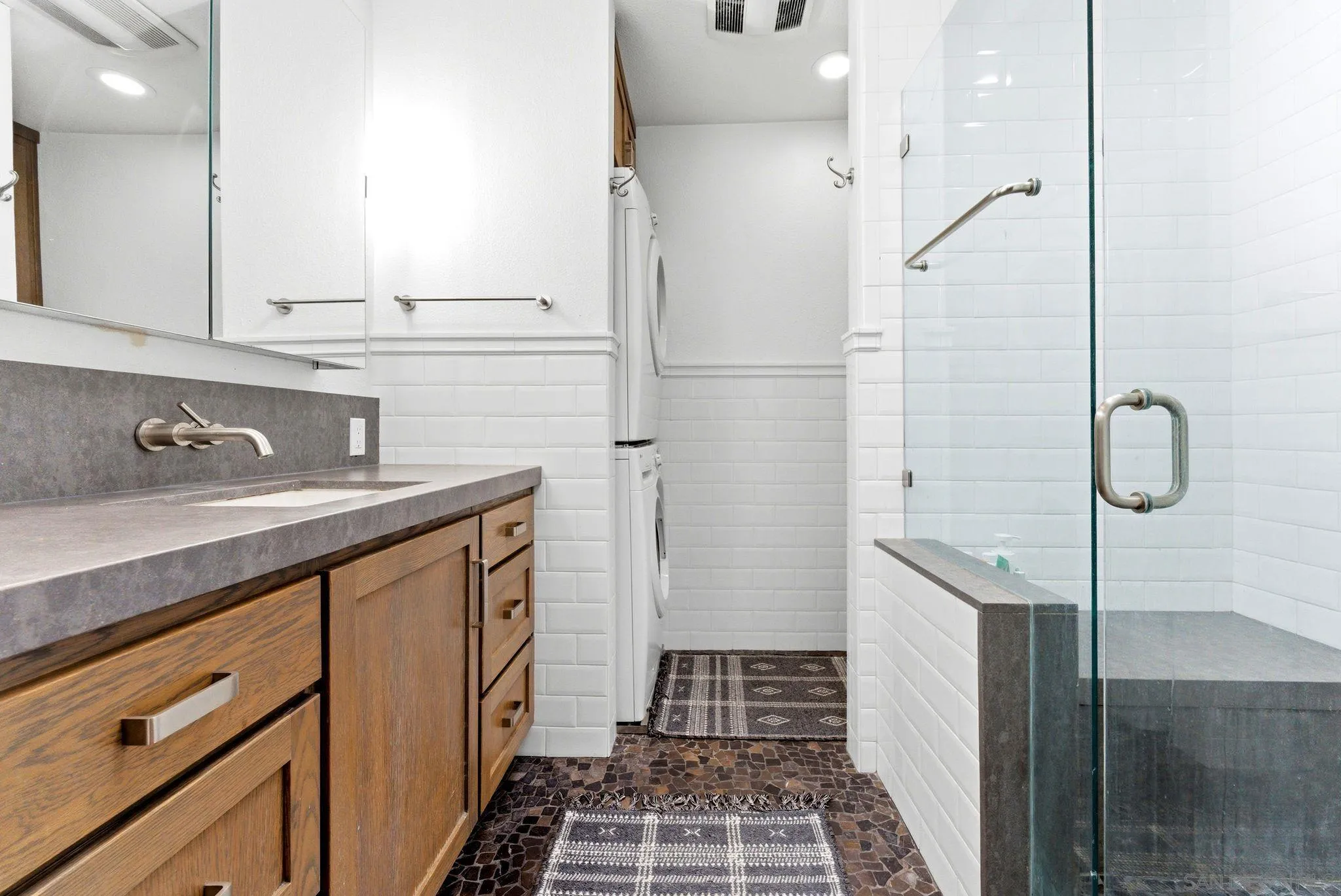 Photo #21: 260012229 Listing: Photo #21