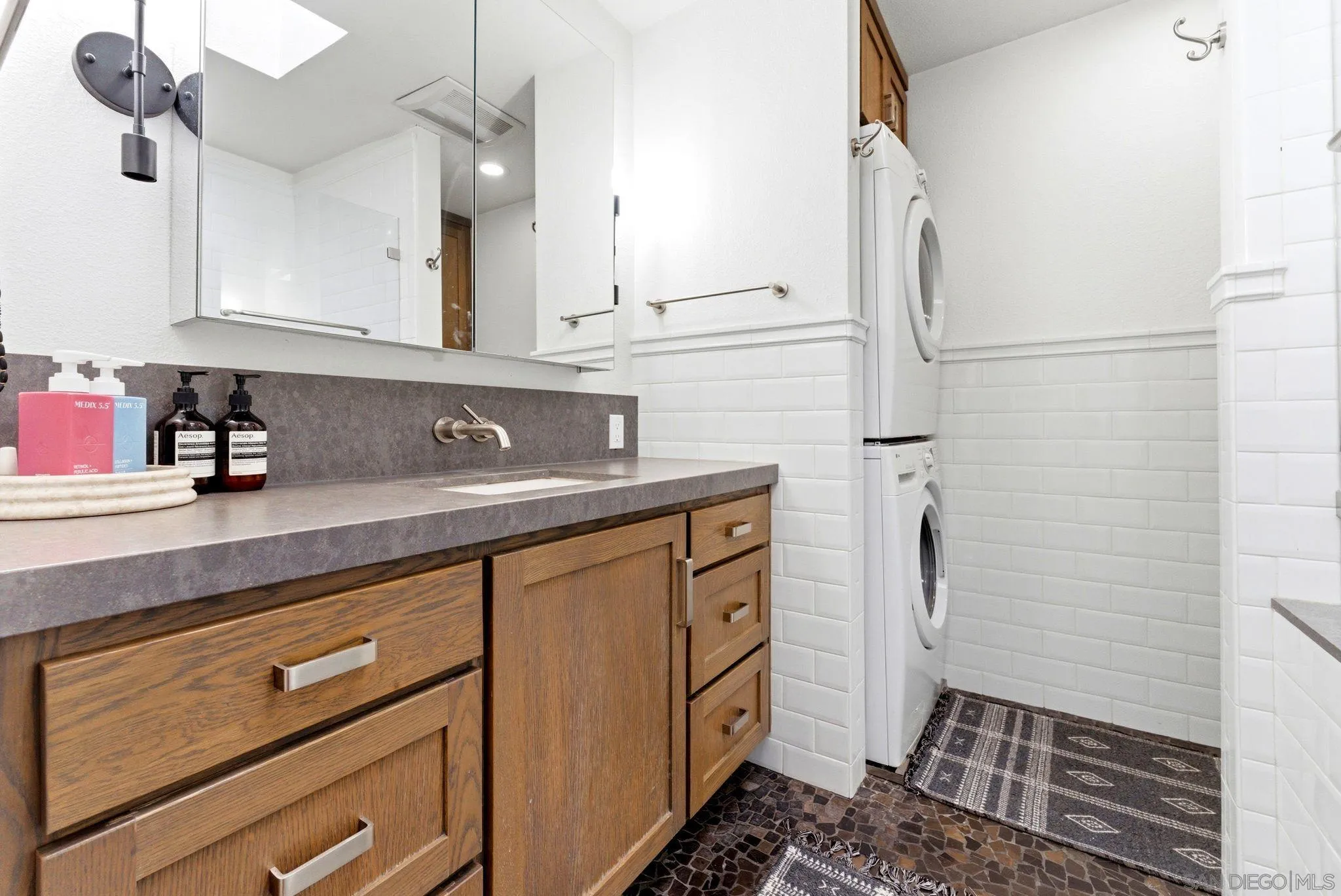Photo #22: 260012229 Listing: Photo #22