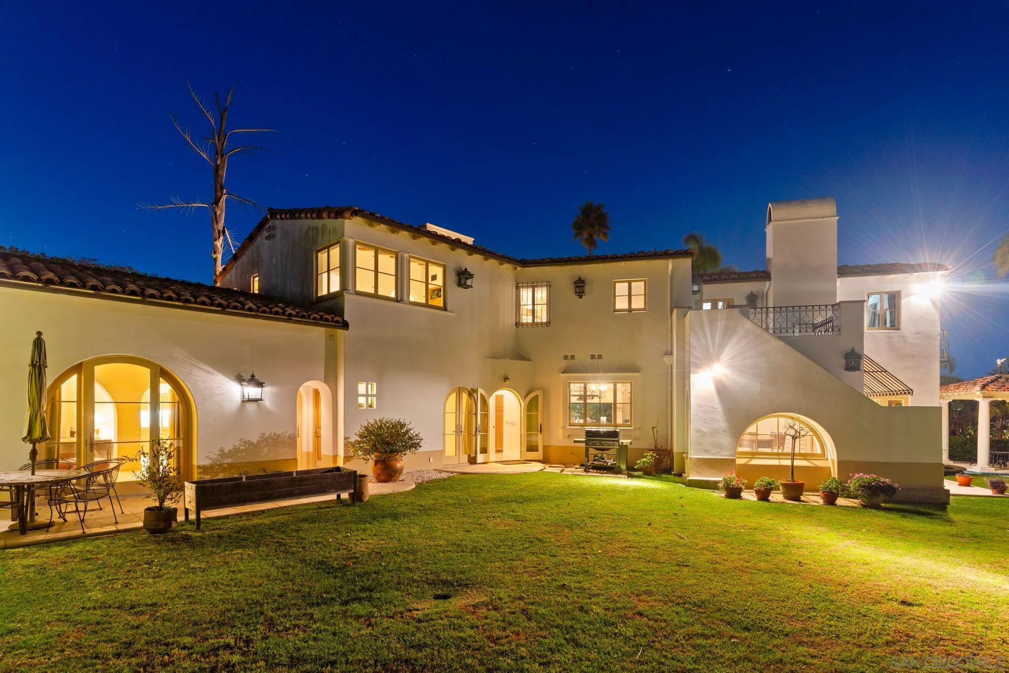 https://cdn.realtyfeed.com/cdn/127/260012230/39f2721791f5b8e69fbe29e28f73296f.webp