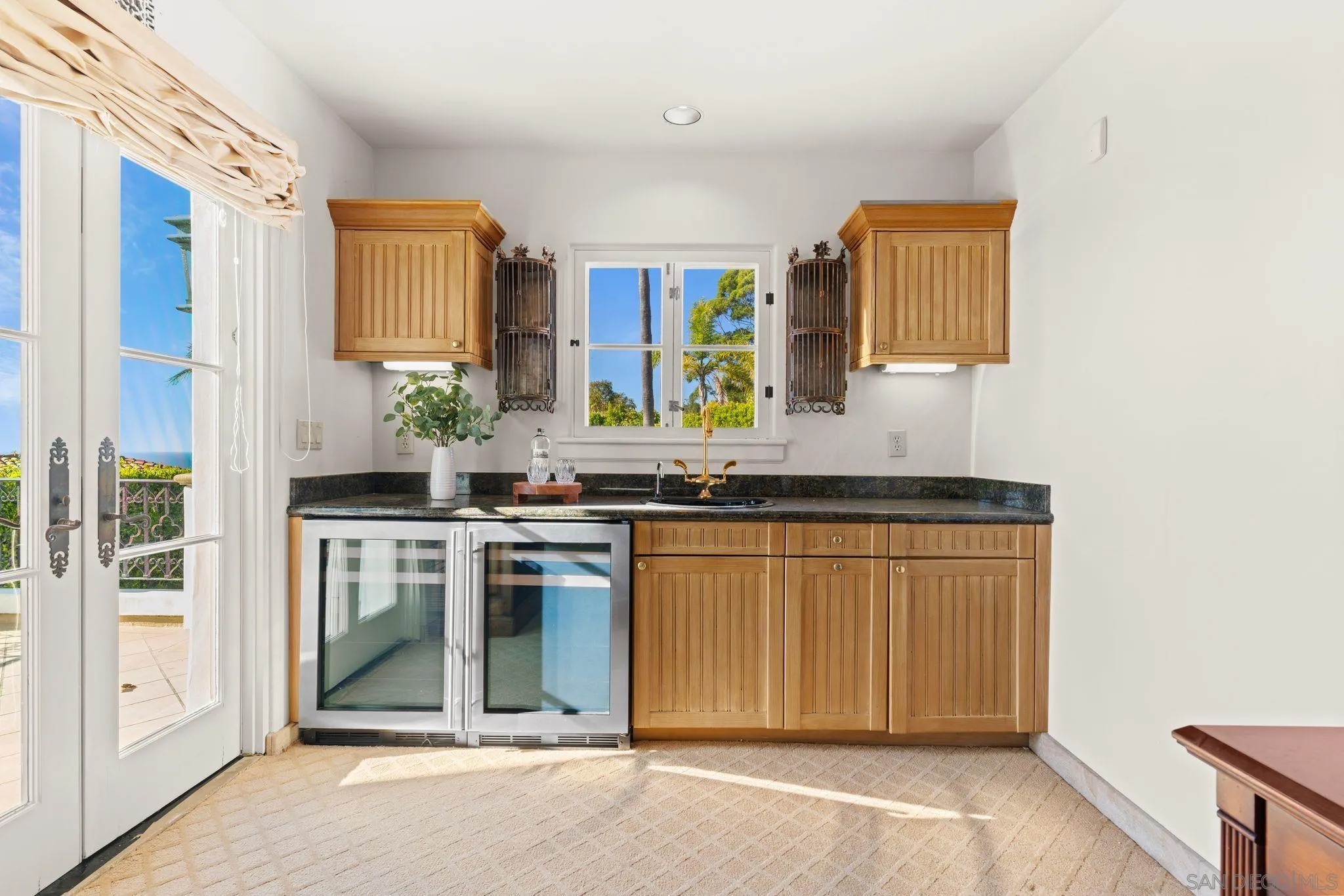 https://cdn.realtyfeed.com/cdn/127/260012230/4f8774839614a94ef320338106100a61.webp